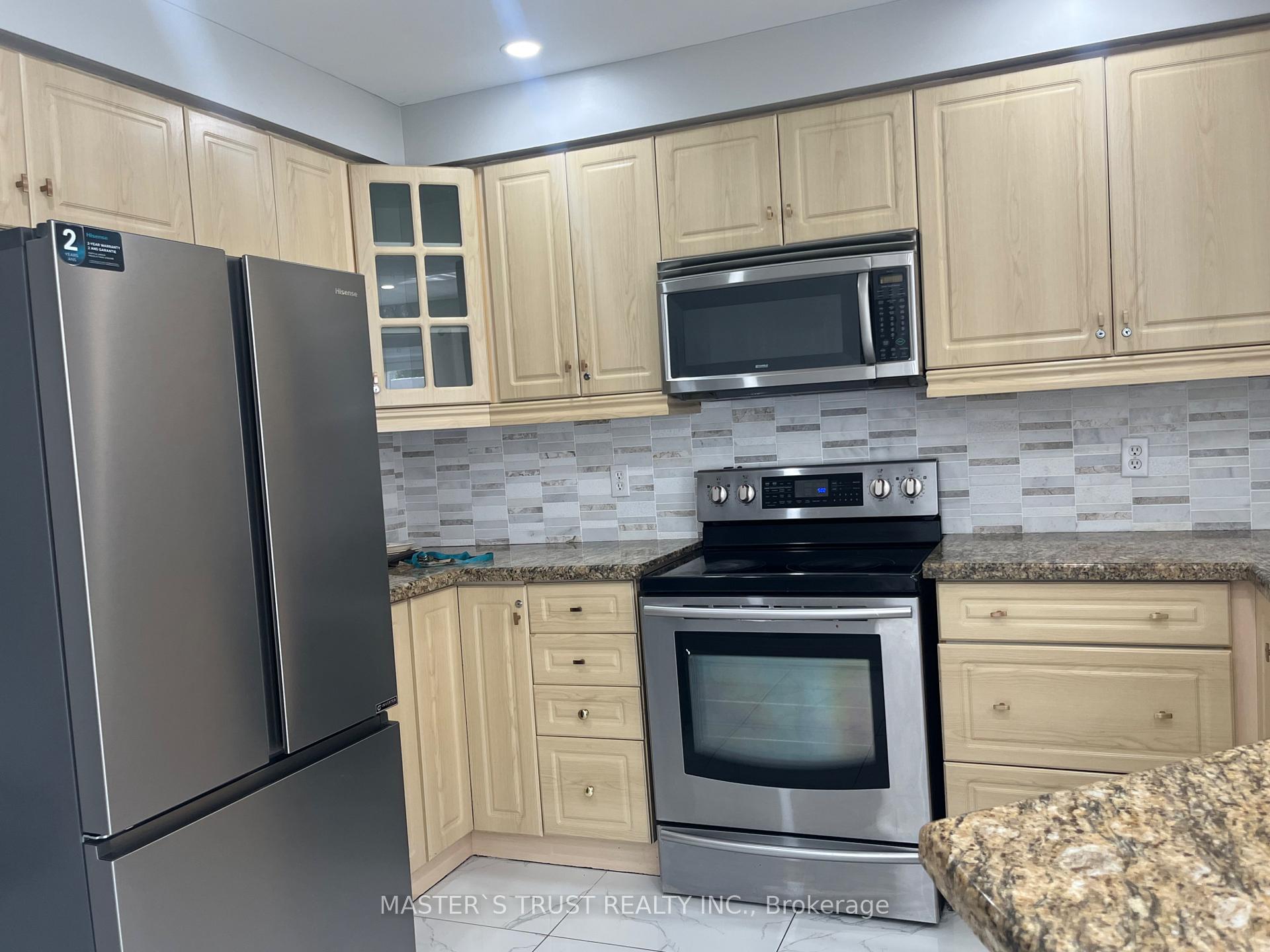 Photo 14 of 25 Stevens Drive, Niagara-on-the-Lake, Glendale — HOMEH