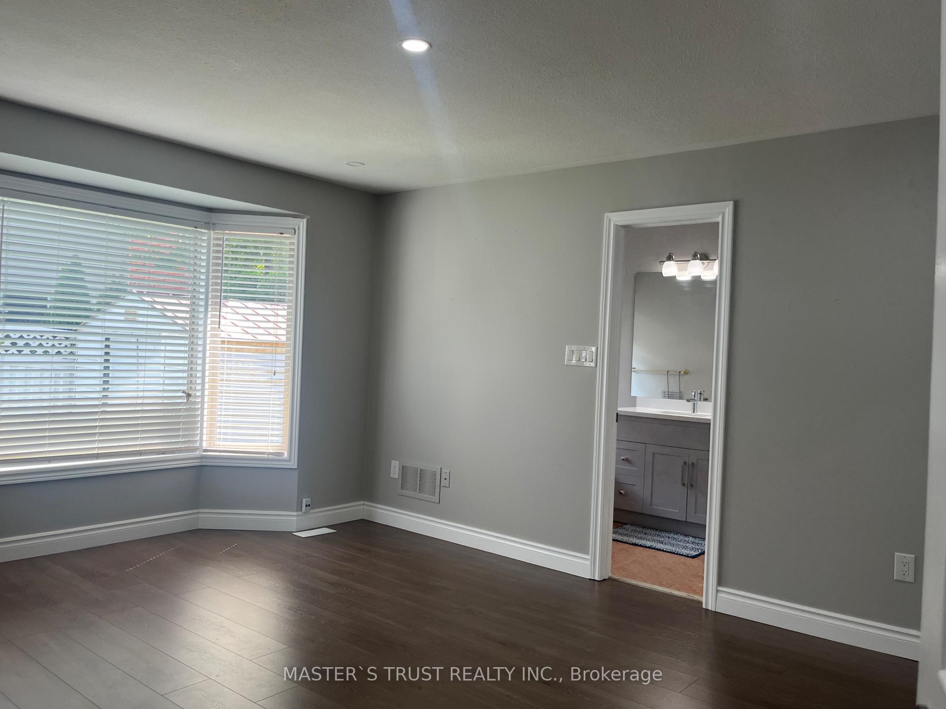 Photo 21 of 25 Stevens Drive, Niagara-on-the-Lake, Glendale — HOMEH