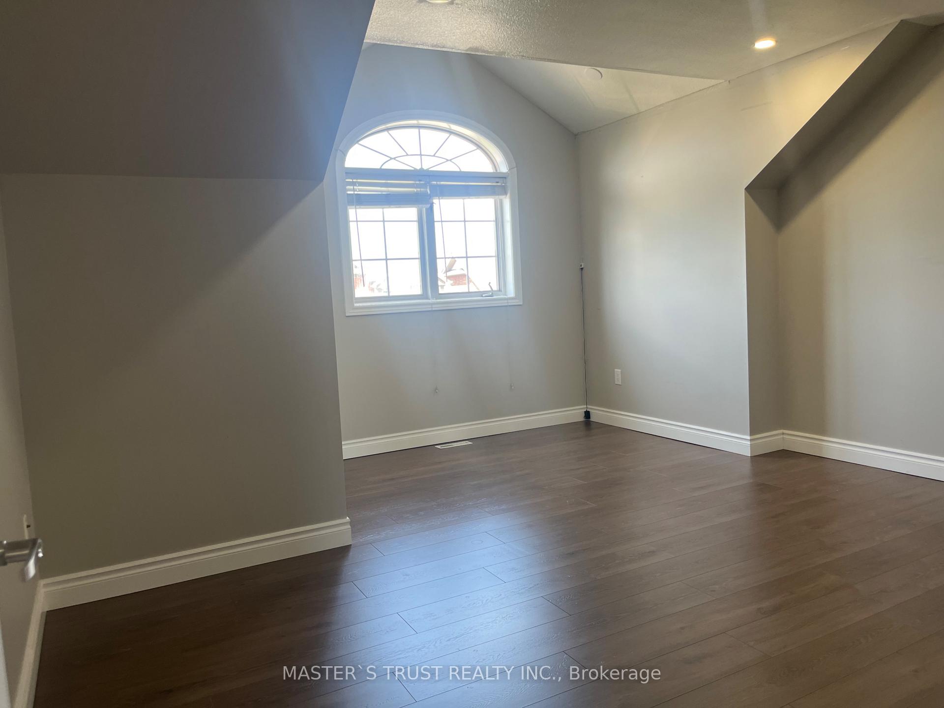 Photo 27 of 25 Stevens Drive, Niagara-on-the-Lake, Glendale — HOMEH
