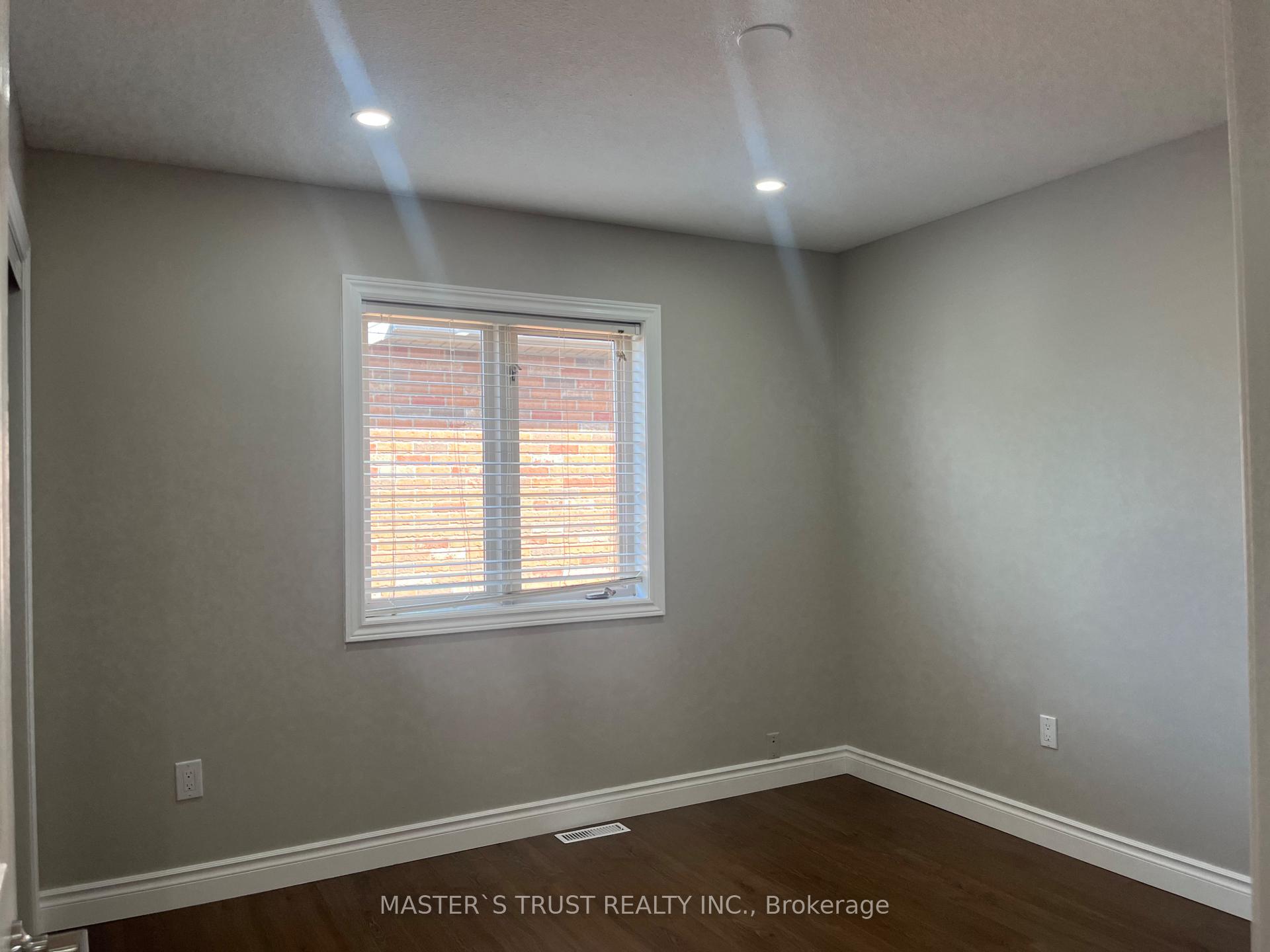 Photo 29 of 25 Stevens Drive, Niagara-on-the-Lake, Glendale — HOMEH