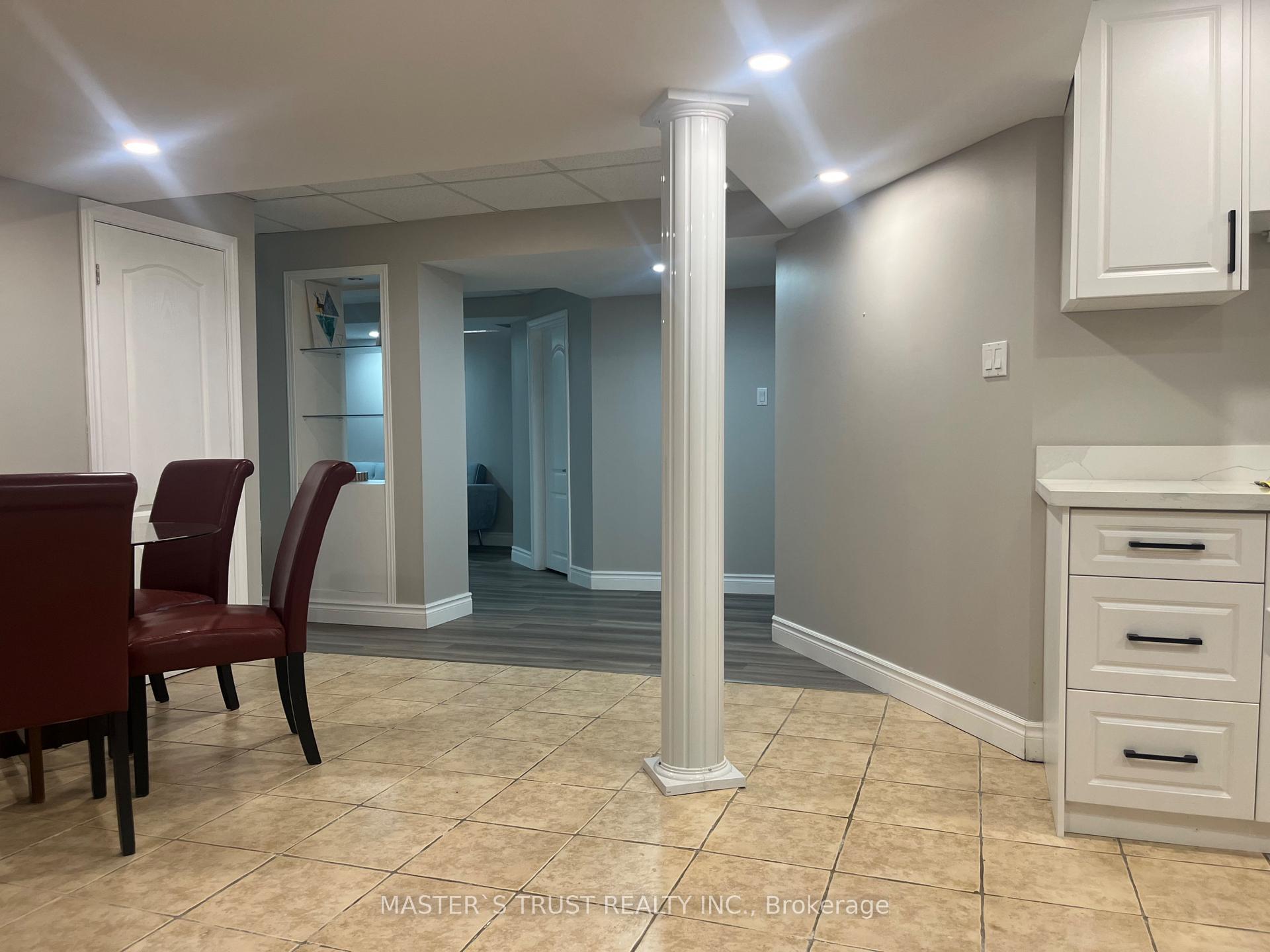 Photo 37 of 25 Stevens Drive, Niagara-on-the-Lake, Glendale — HOMEH