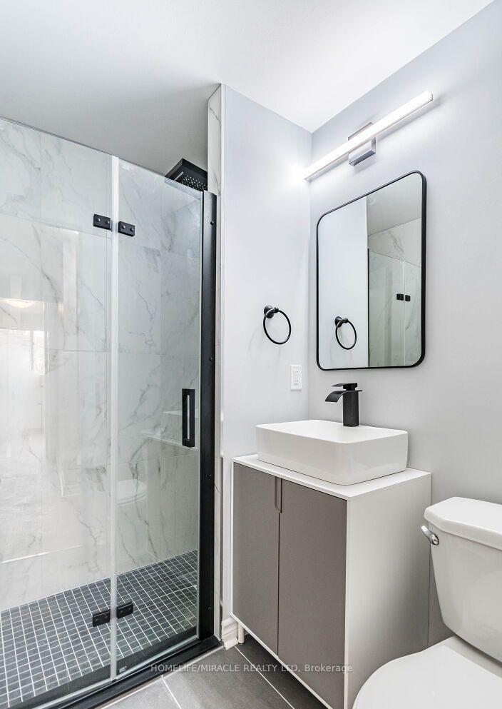 Photo 13 of Unit 8, 20 Mayfield Avenue, Waterloo, Lincoln Heights — HOMEH