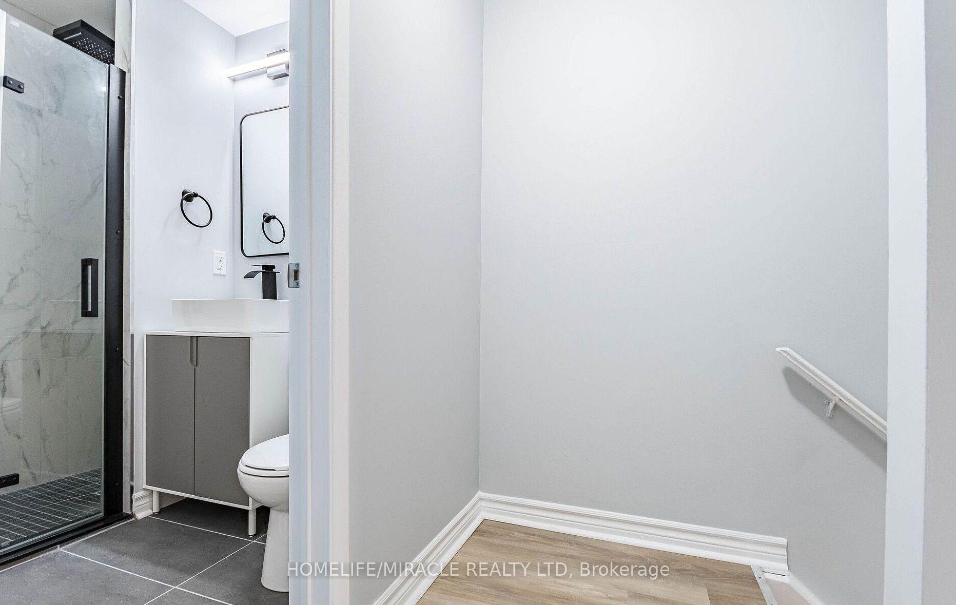 Photo 14 of Unit 8, 20 Mayfield Avenue, Waterloo, Lincoln Heights — HOMEH
