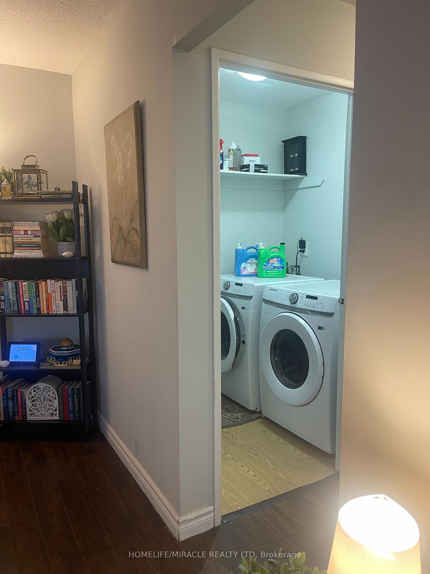 Photo 15 of Unit 810, 3555 Derry Road E, Mississauga, Malton — HOMEH