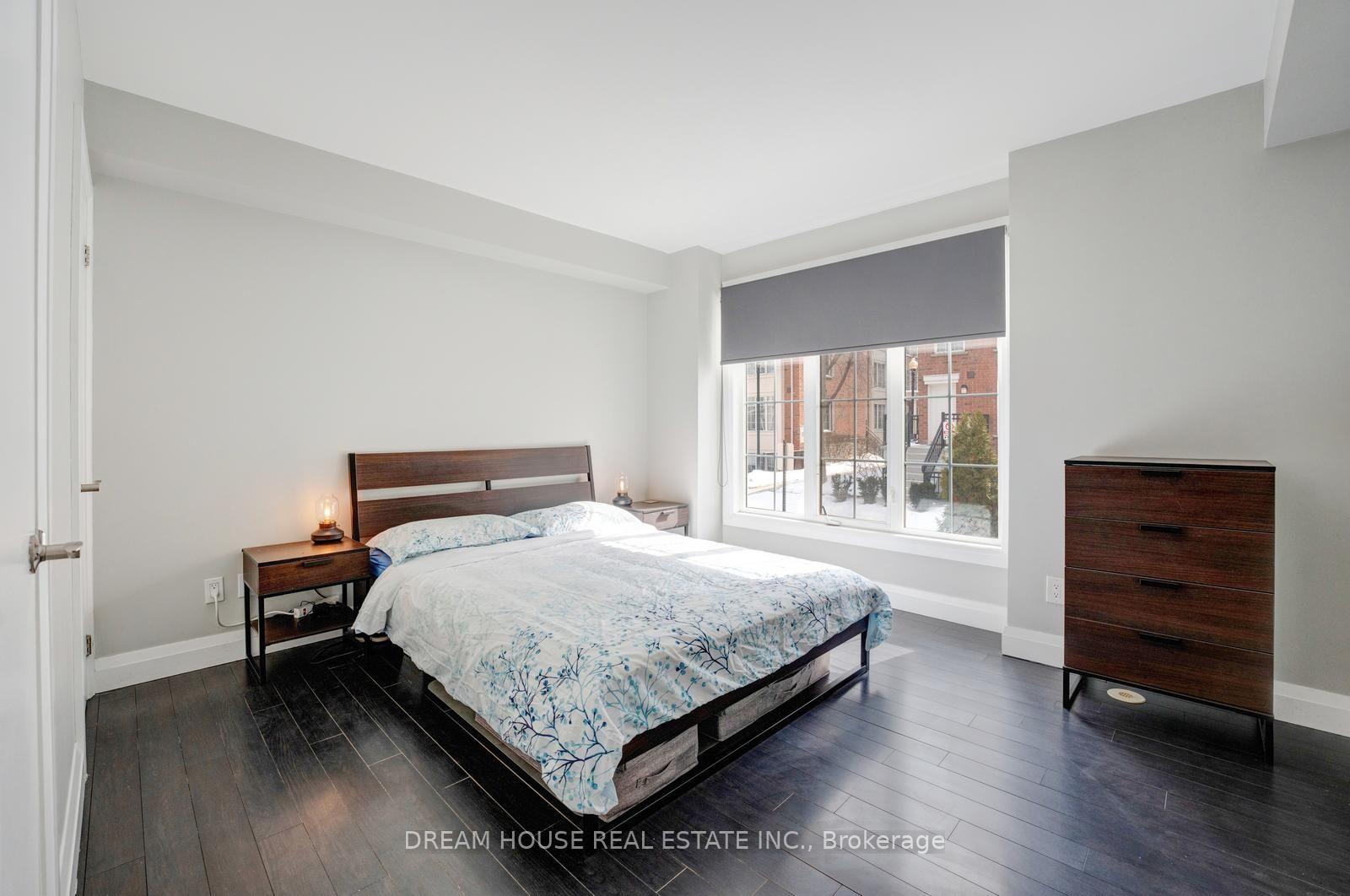 Photo 14 of Unit 1008, 5 Everson Drive, North York, Willowdale East — HOMEH