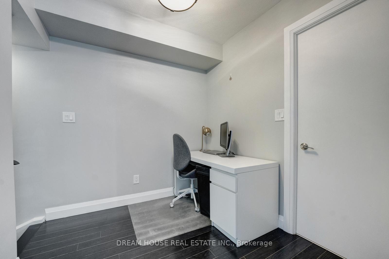 Photo 17 of Unit 1008, 5 Everson Drive, North York, Willowdale East — HOMEH