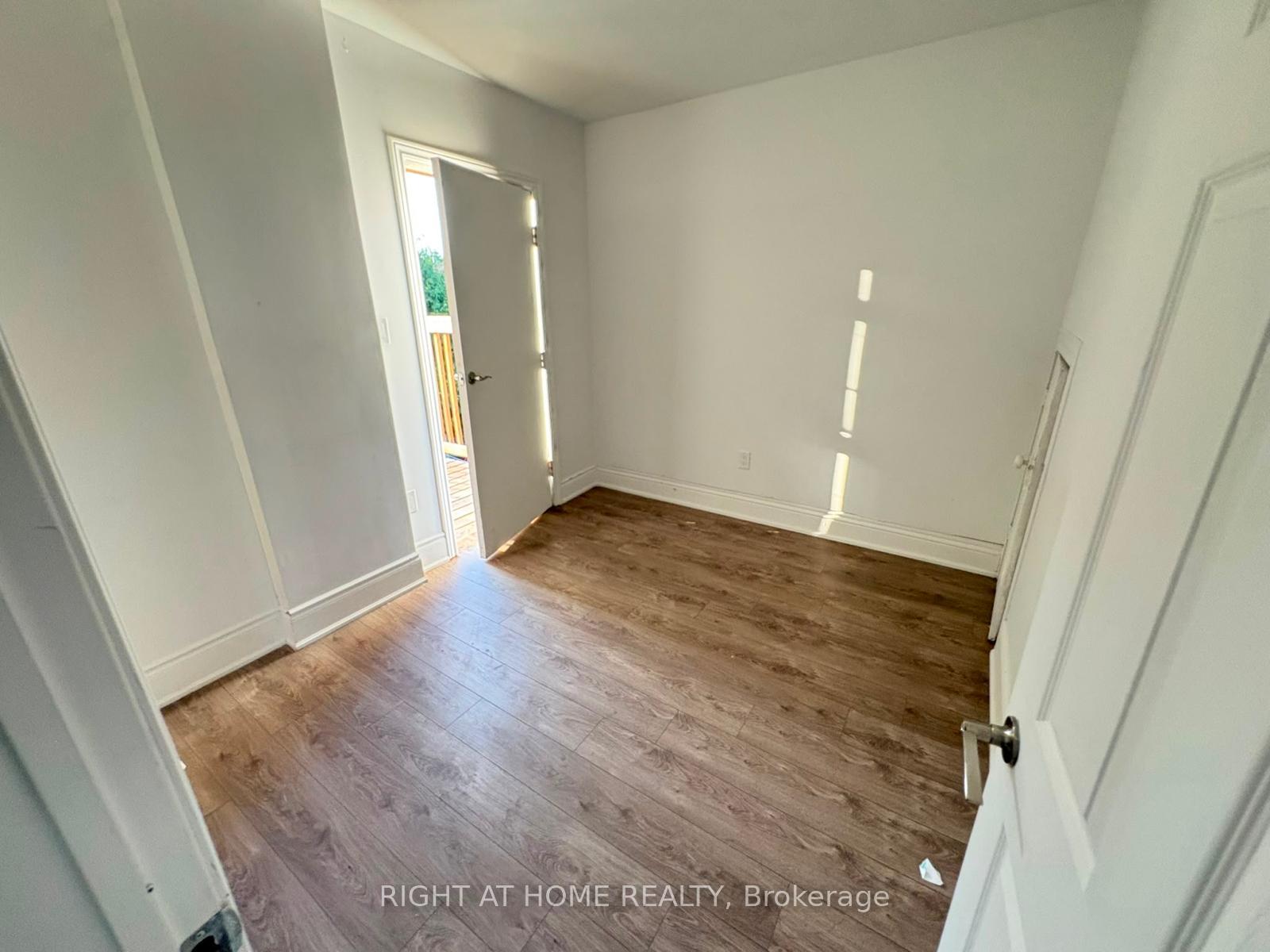 Photo 7 of 110 Mrytle Avenue, Hamilton, St. Clair — HOMEH