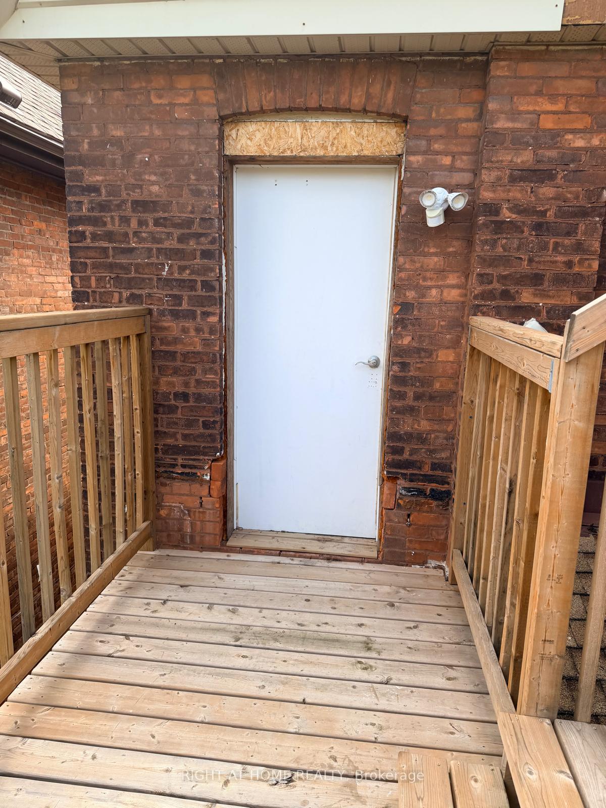 Photo 9 of 110 Mrytle Avenue, Hamilton, St. Clair — HOMEH
