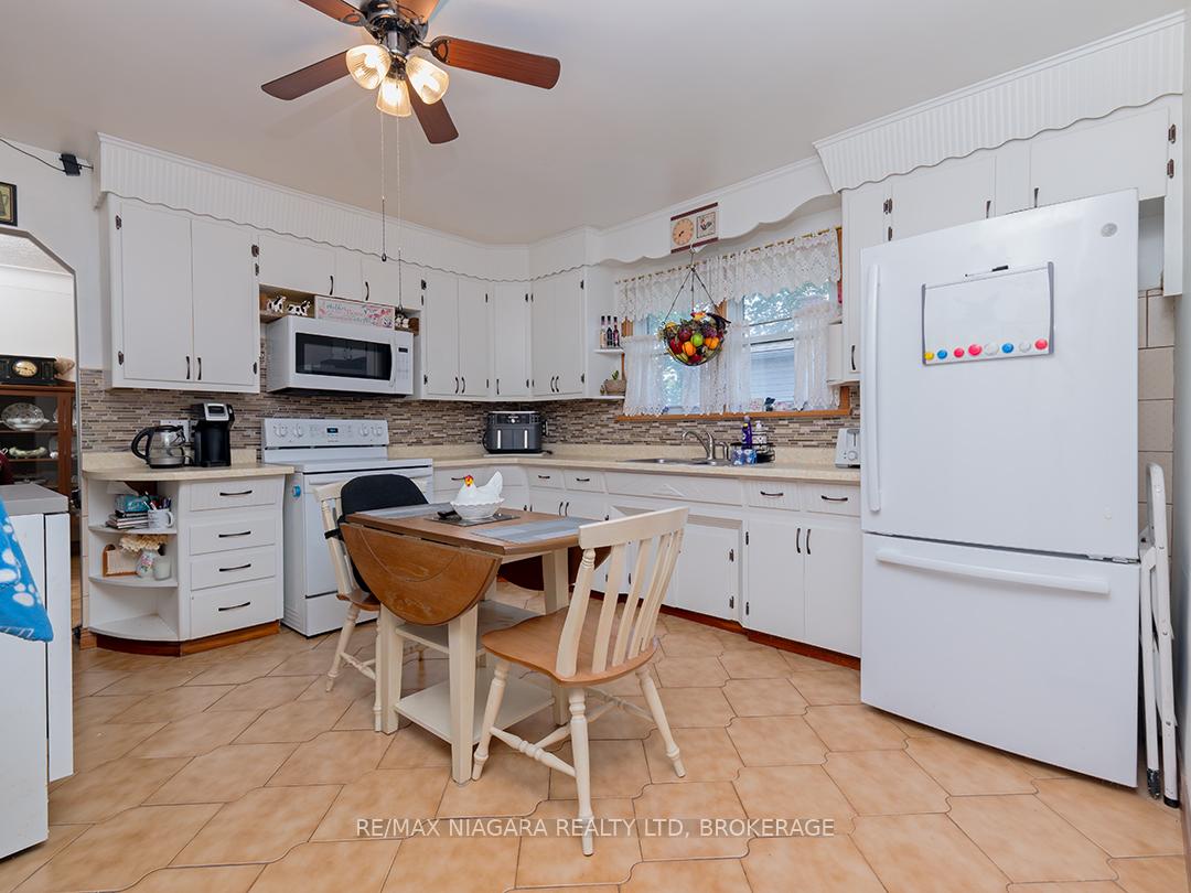 Photo 9 of 90 John Street, Port Colborne, Killaly East — HOMEH
