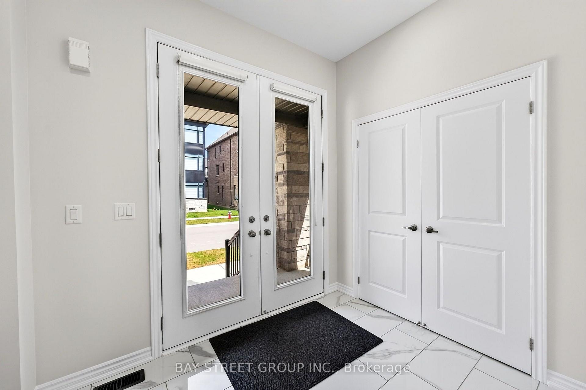 Photo 4 of 62 Minnock Street, Caledon, Rural Caledon — HOMEH