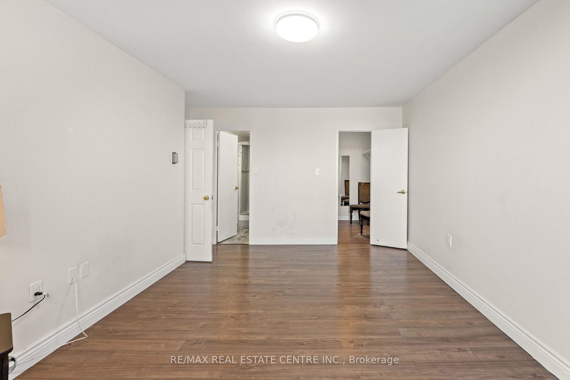 Photo 26 of Unit 504, 130 Neptune Drive, Toronto, Englemount-Lawrence — HOMEH