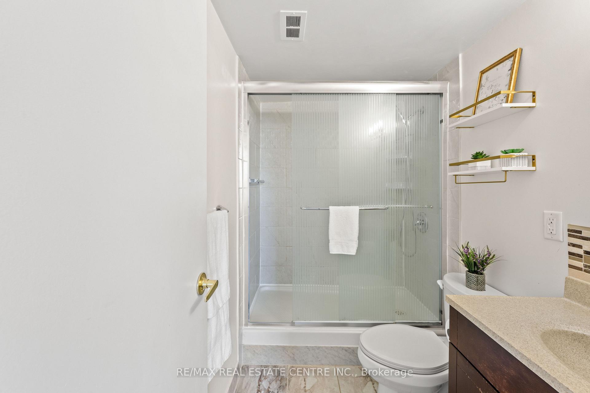 Photo 28 of Unit 504, 130 Neptune Drive, Toronto, Englemount-Lawrence — HOMEH