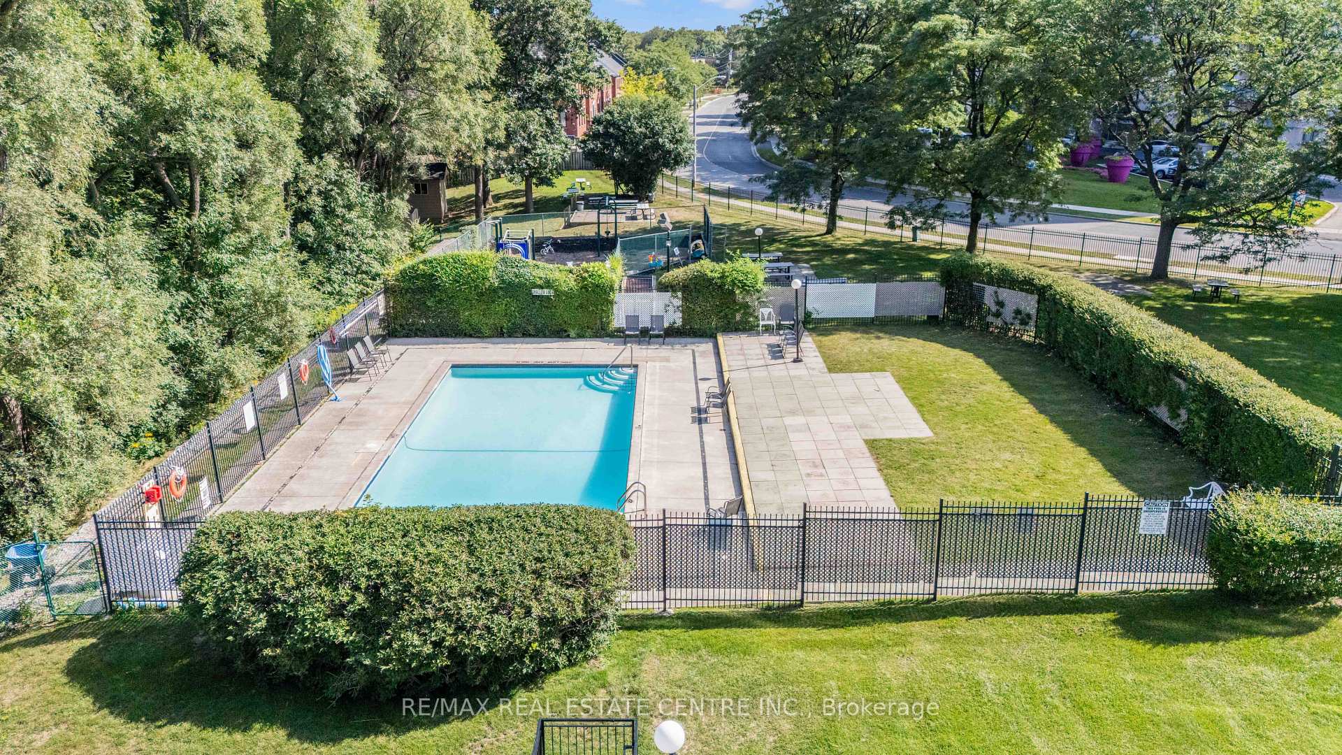 Photo 38 of Unit 504, 130 Neptune Drive, Toronto, Englemount-Lawrence — HOMEH