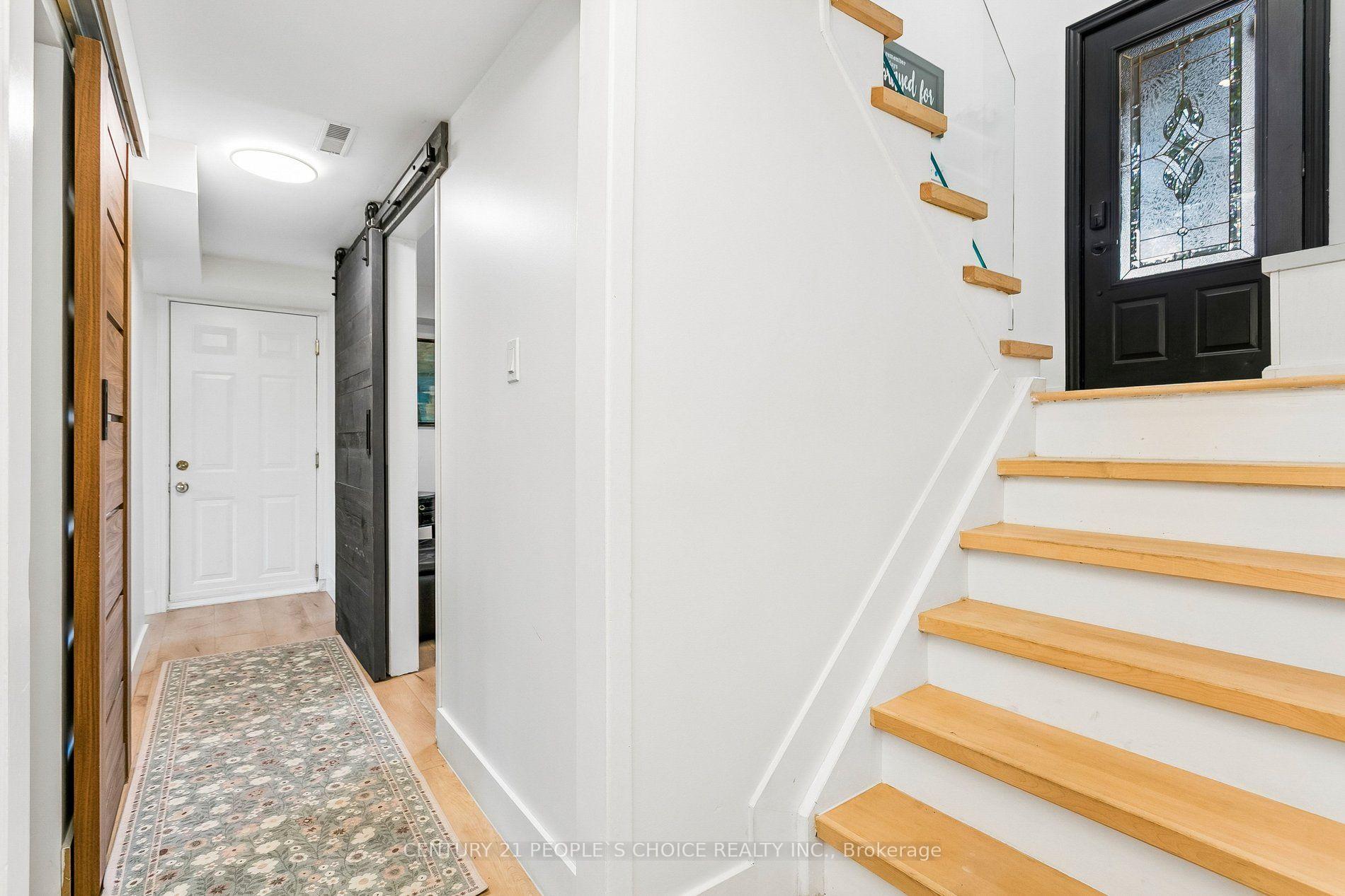 Photo 29 of 2505 Yarmouth Crescent, Oakville, West — HOMEH