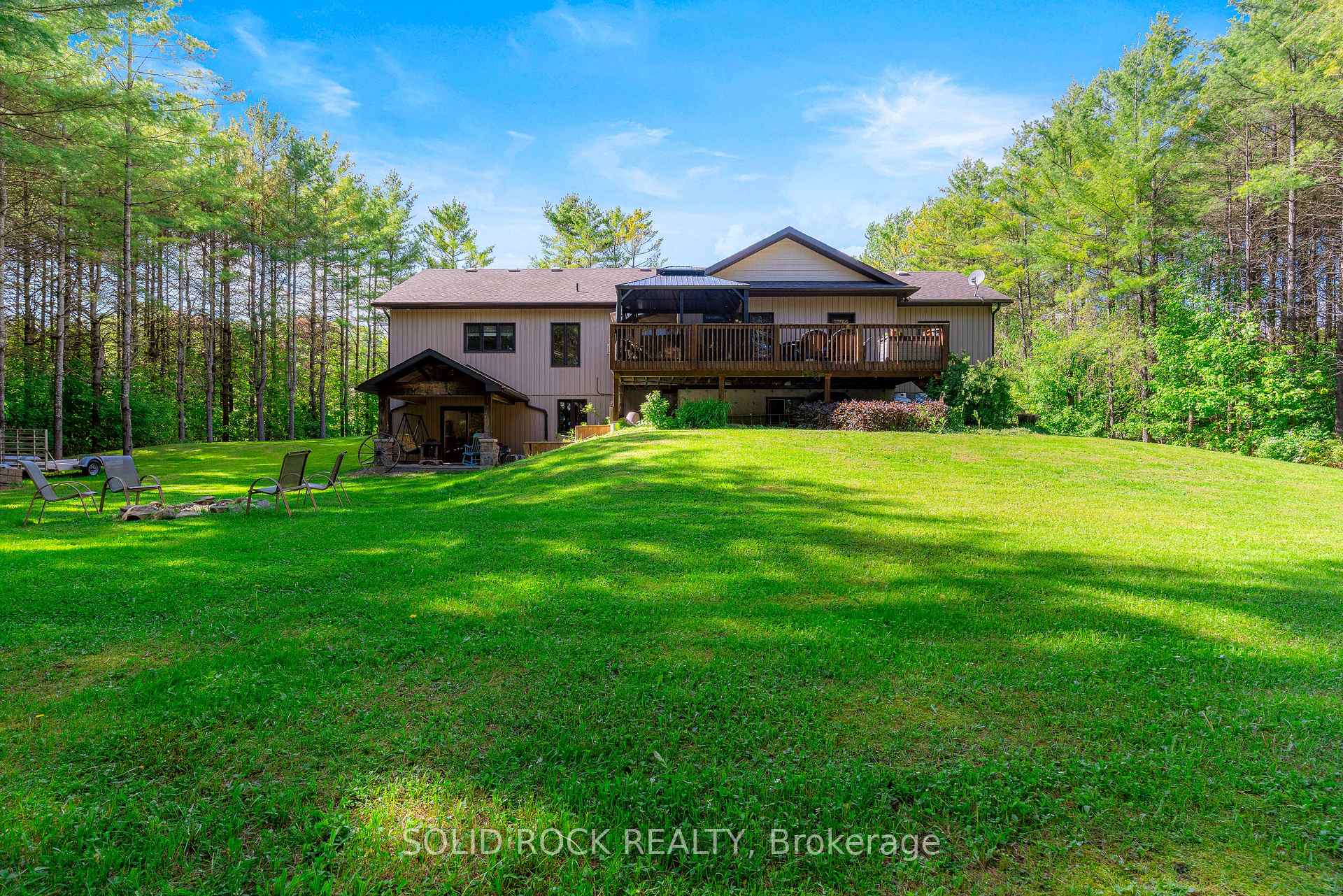 Photo 5 of 717 Upper Oak Leaf Road, Athens, R of Yonge & Escott Twp — HOMEH