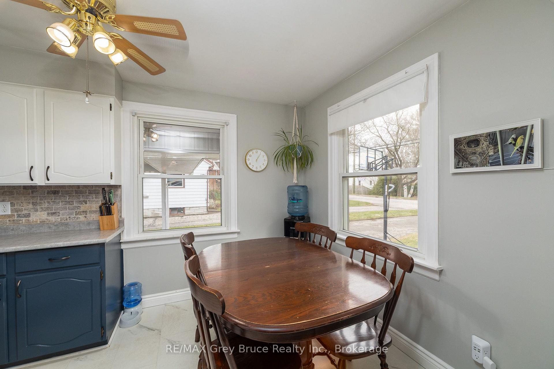Photo 8 of 2120 4th Avenue W, Owen Sound — HOMEH