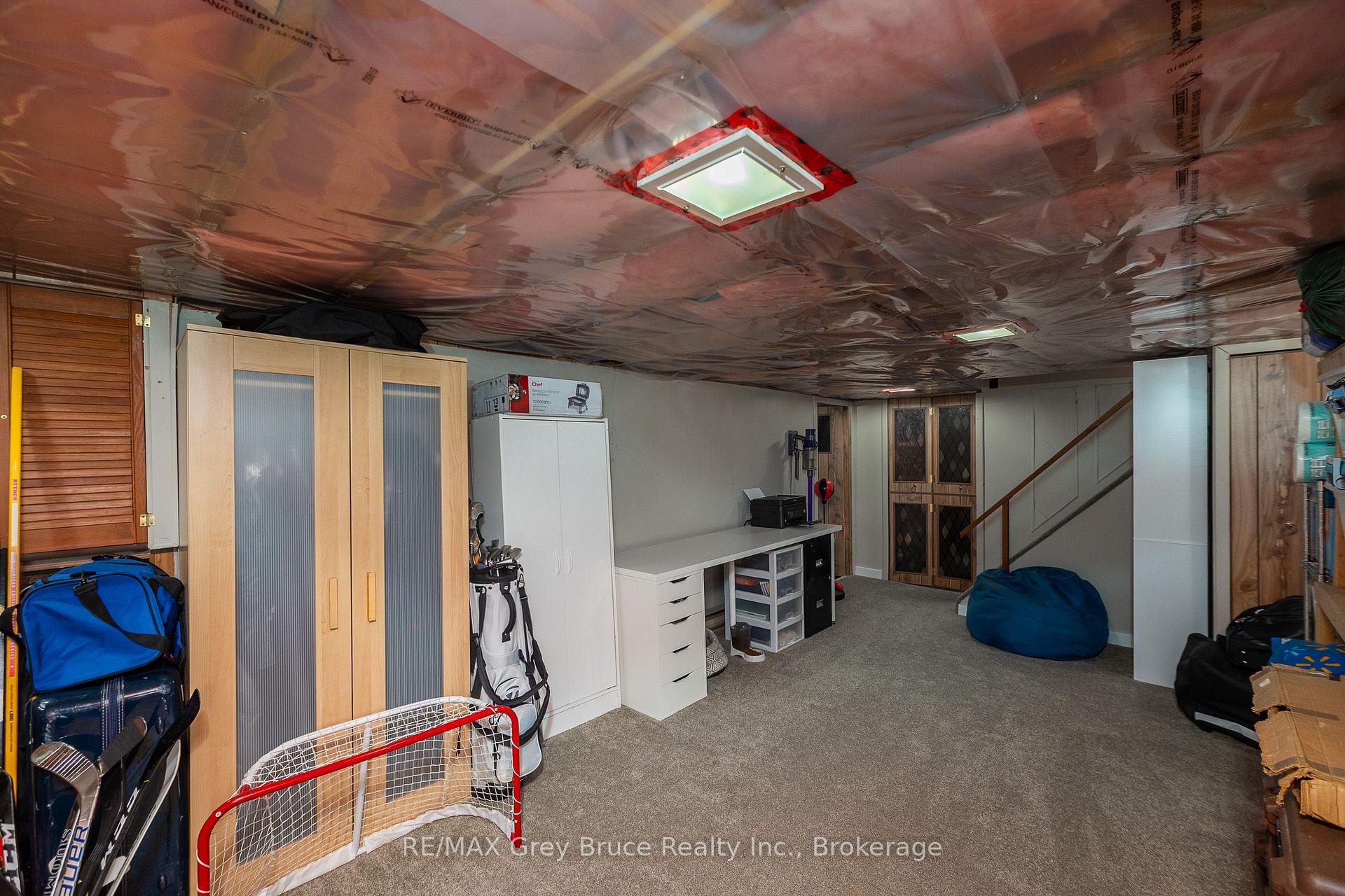 Photo 21 of 2120 4th Avenue W, Owen Sound — HOMEH