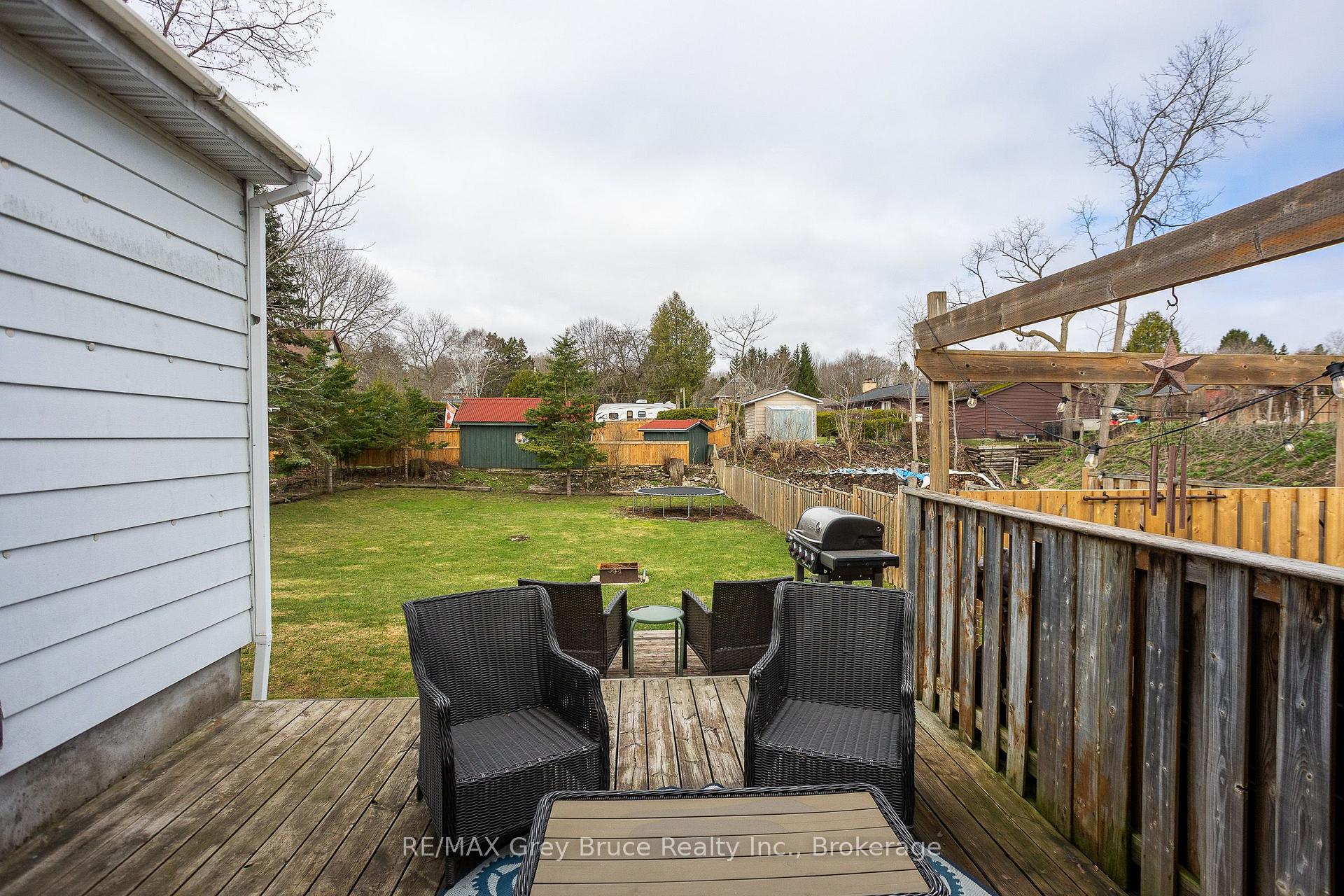 Photo 23 of 2120 4th Avenue W, Owen Sound — HOMEH
