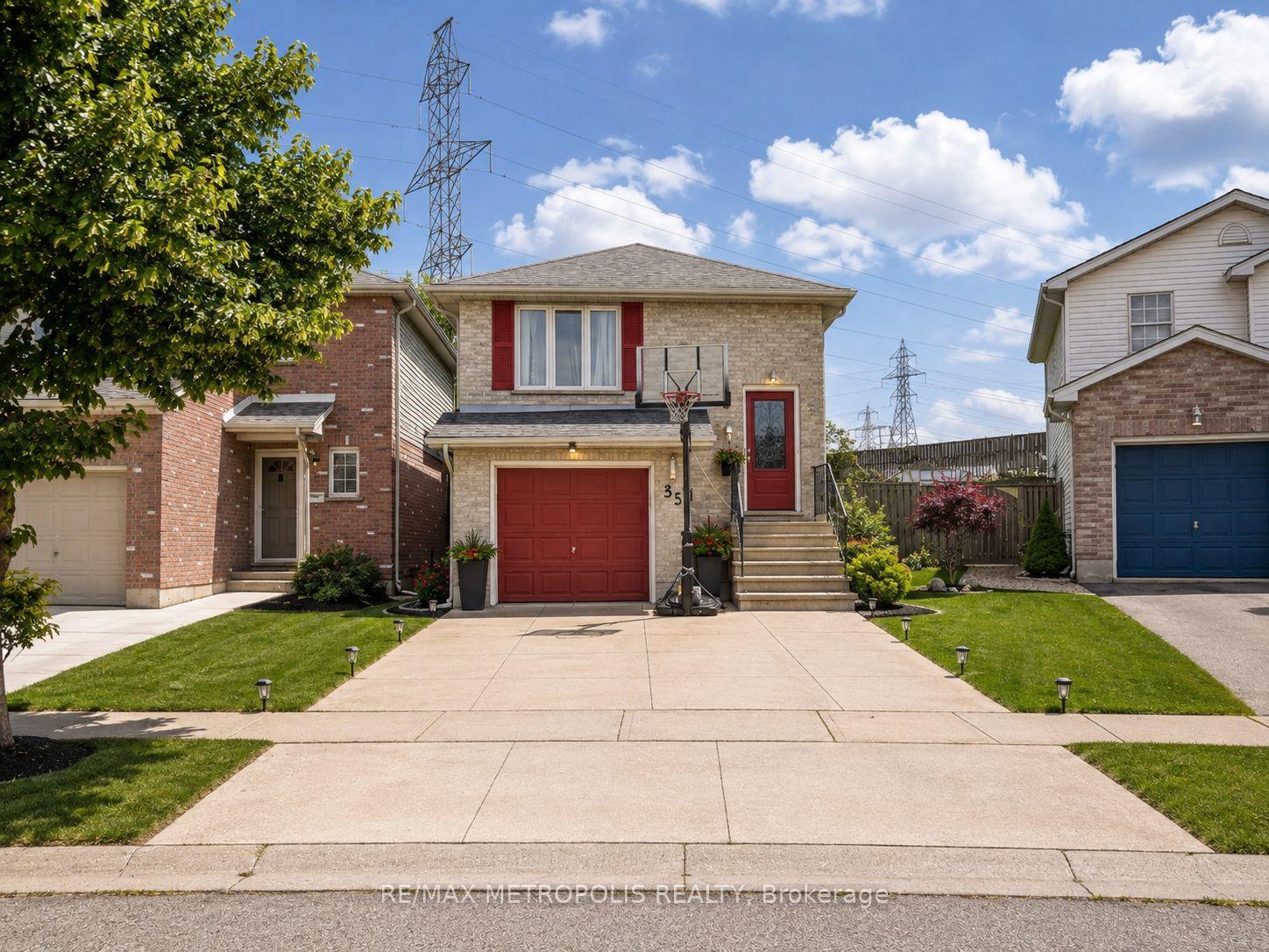 Photo of 35 Phair Crescent