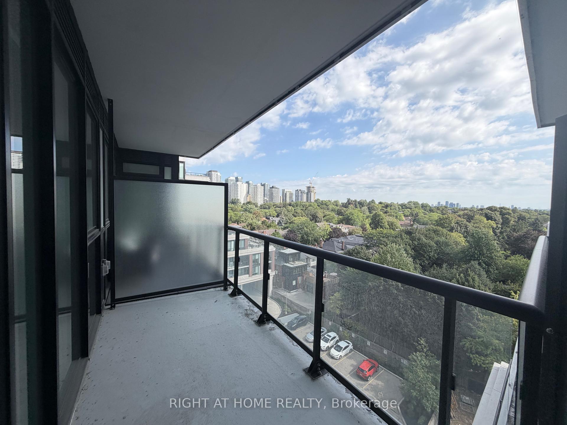 Photo 9 of Unit 705, 1 Belsize Drive, Toronto, Mount Pleasant West — HOMEH