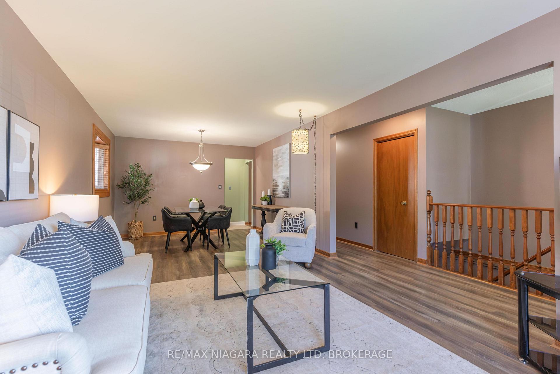 Photo 9 of 27 Andrea Drive, St. Catharines, Rykert/Vansickle — HOMEH