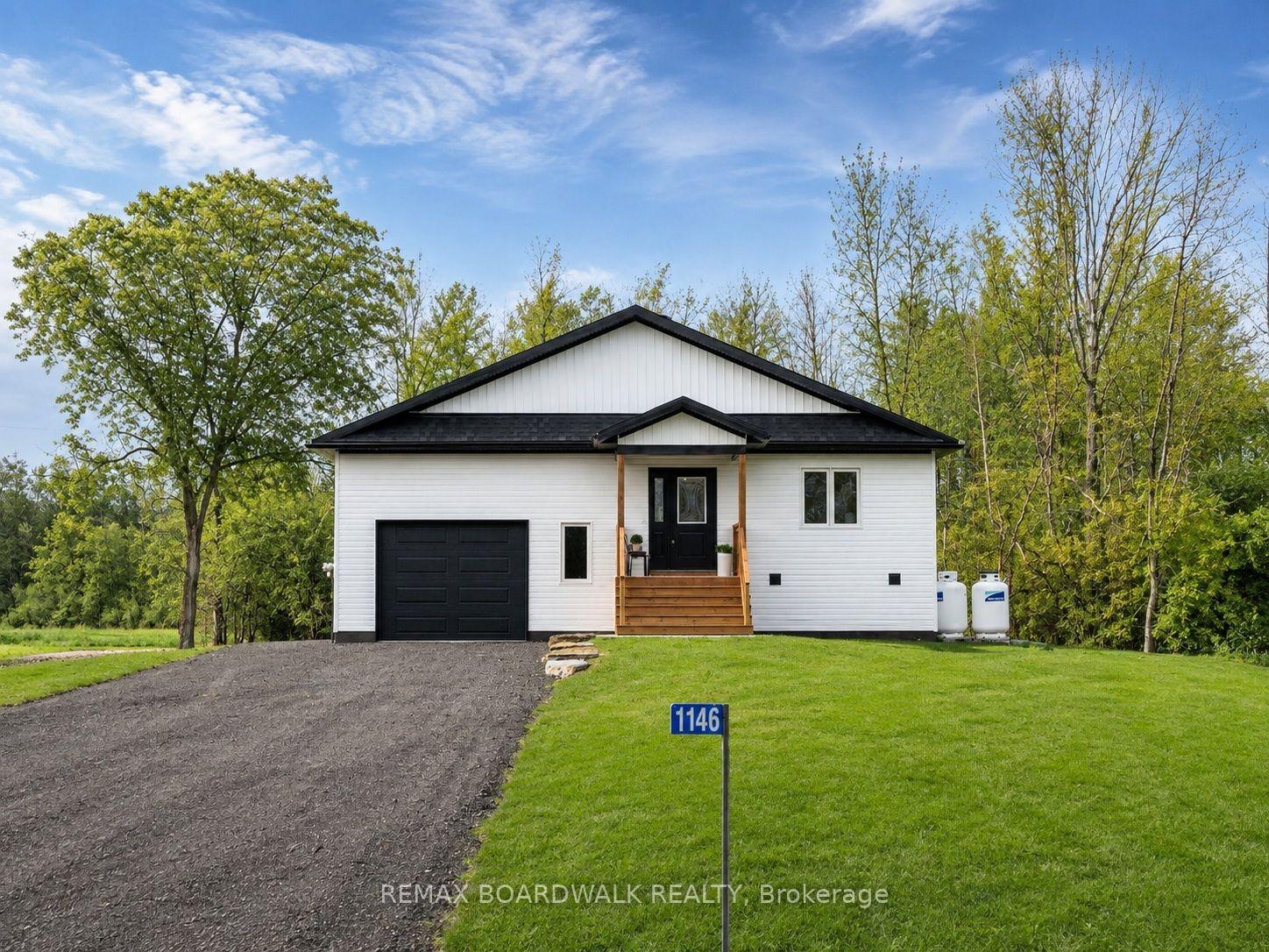 Photo 1 of 1146 Rideau River Road, Montague, Montague Twp — HOMEH
