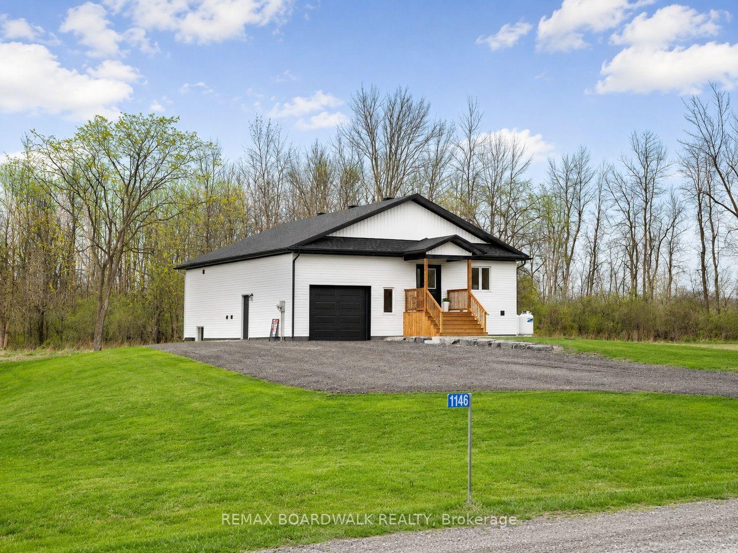 Photo 2 of 1146 Rideau River Road, Montague, Montague Twp — HOMEH