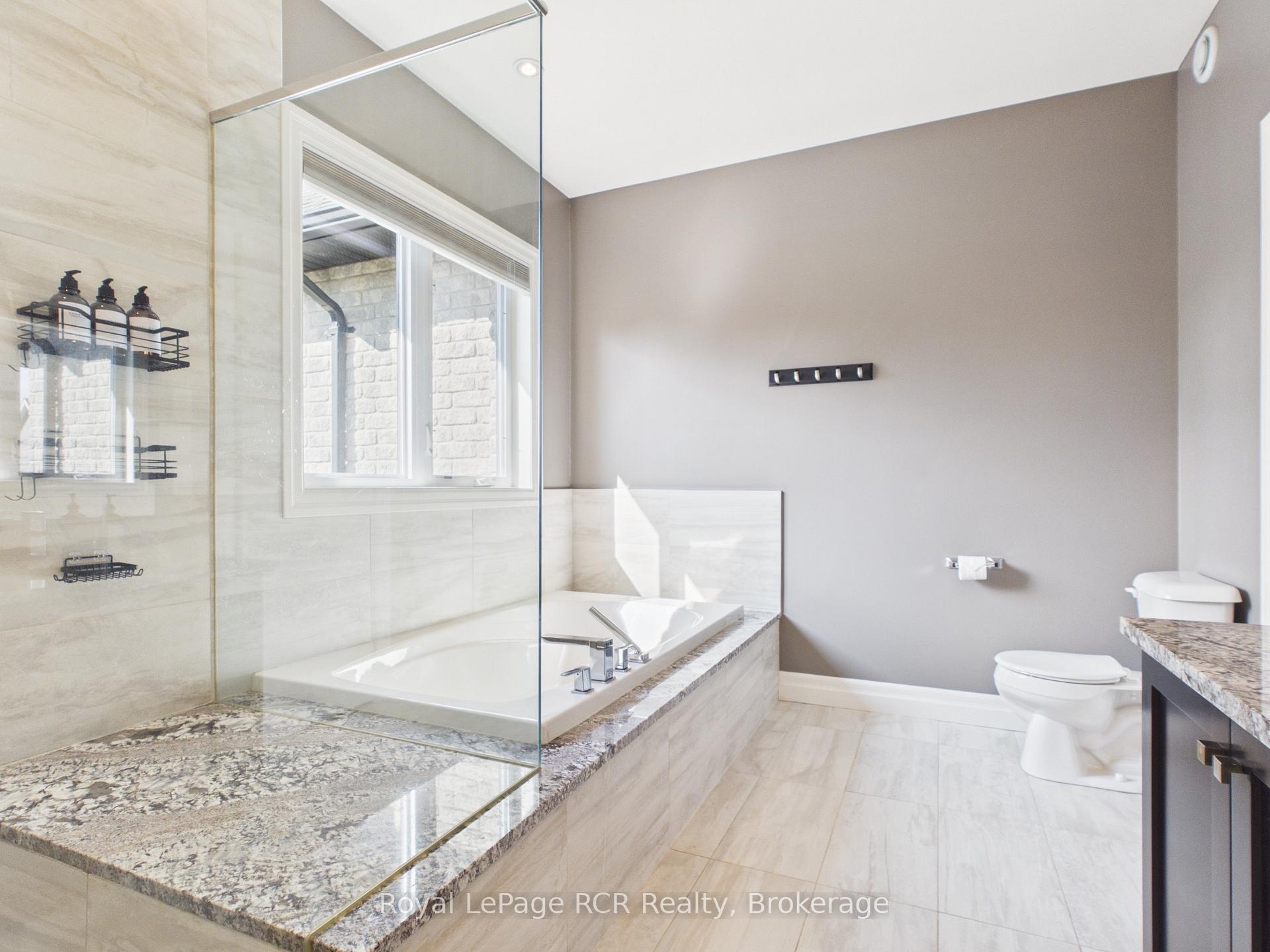 Photo 13 of 906 Parkplace Place, Huron-Kinloss — HOMEH