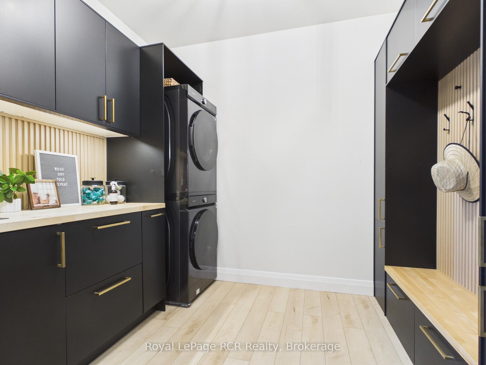Photo 32 of 906 Parkplace Place, Huron-Kinloss — HOMEH