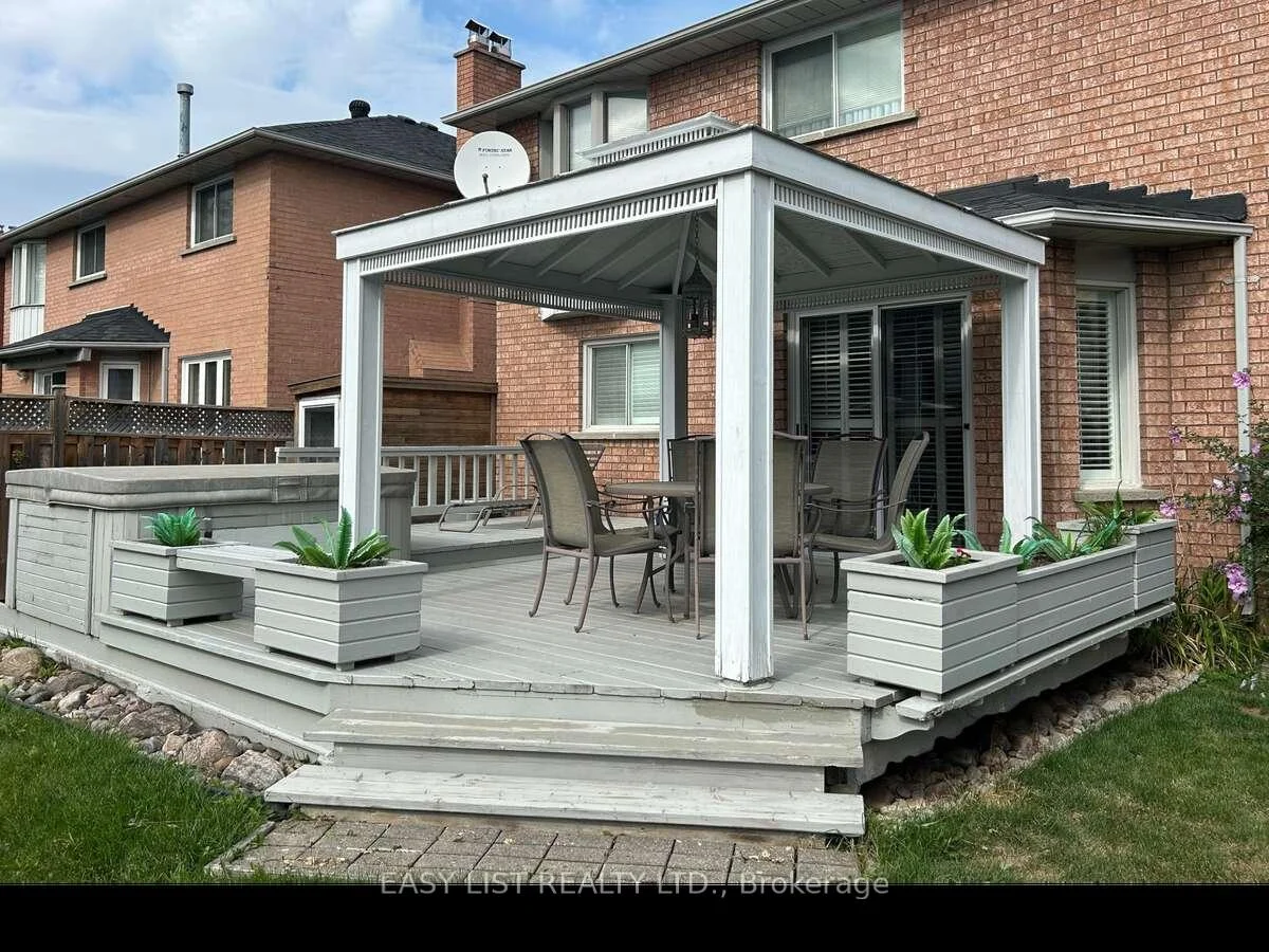 Photo 29 of 14 Gas Light Crescent, Vaughan, East Woodbridge — HOMEH
