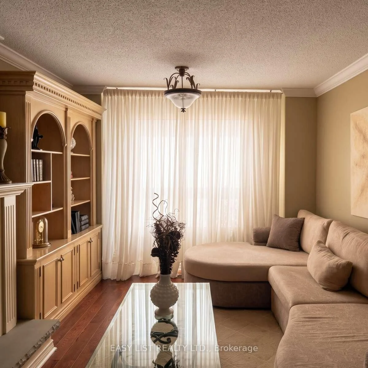 Photo 95 of 14 Gas Light Crescent, Vaughan, East Woodbridge — HOMEH