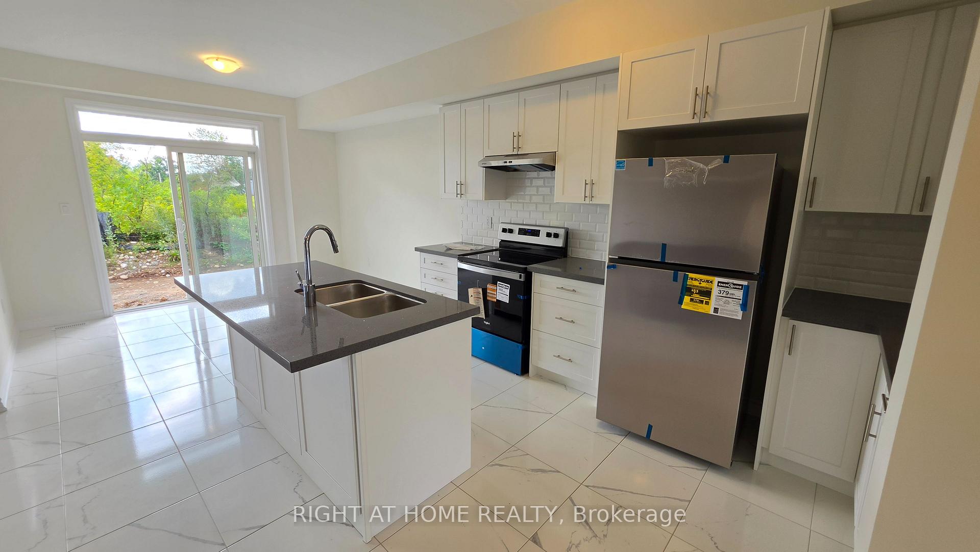 Photo 8 of 233 Postill Street, Brant, Paris — HOMEH