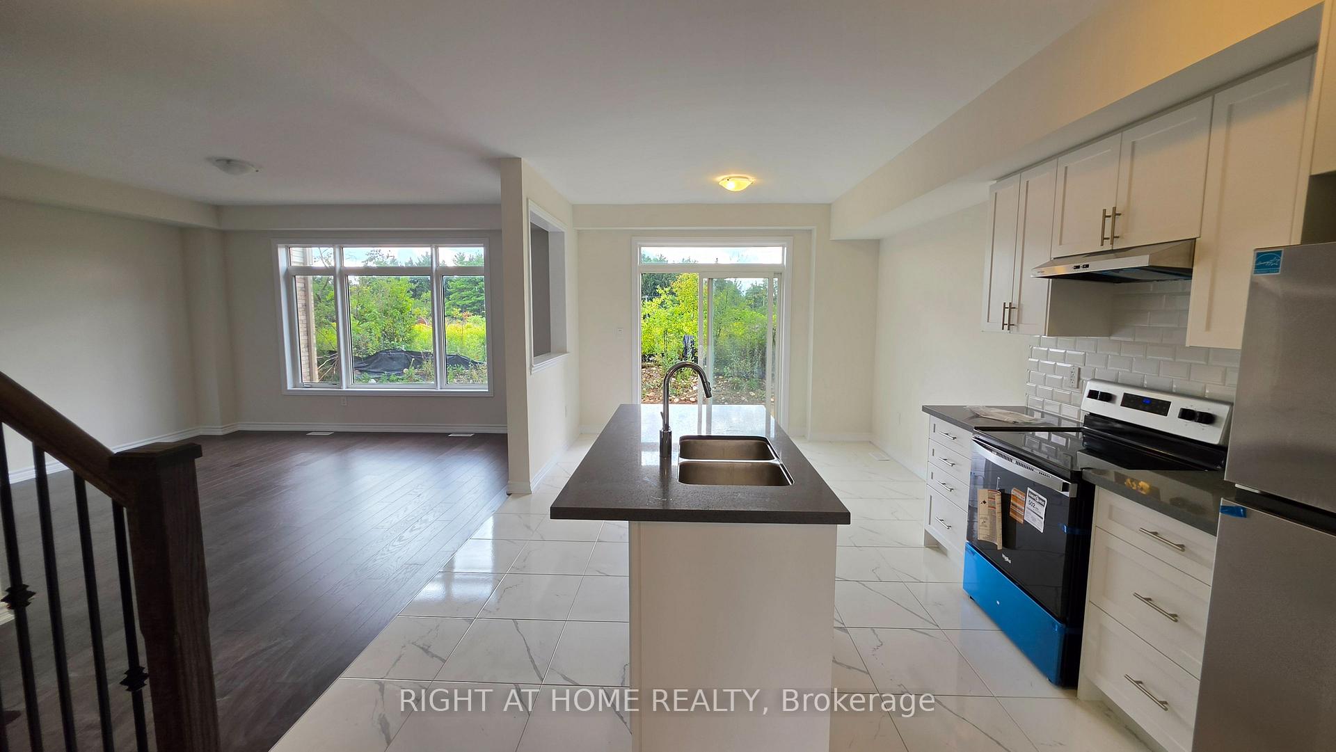 Photo 9 of 233 Postill Street, Brant, Paris — HOMEH