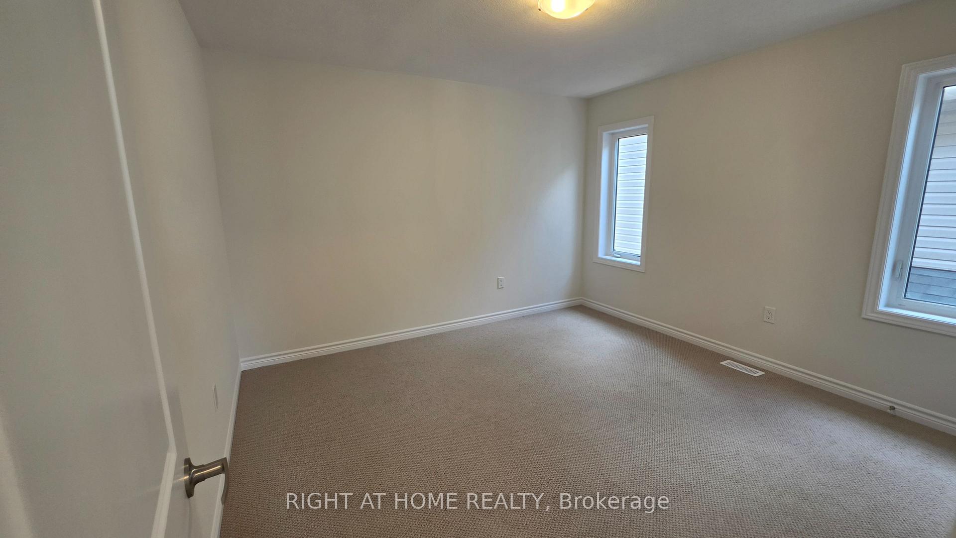 Photo 34 of 233 Postill Street, Brant, Paris — HOMEH