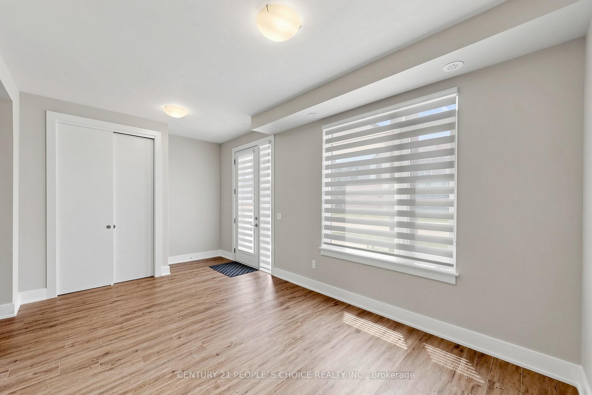 Photo 3 of 72 Windward Drive, Grimsby, Grimsby Beach — HOMEH