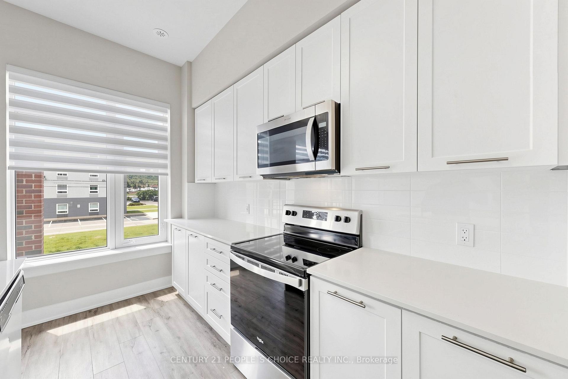 Photo 19 of 72 Windward Drive, Grimsby, Grimsby Beach — HOMEH