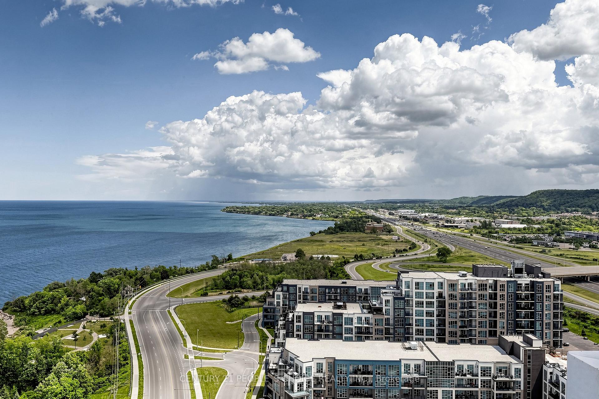 Photo 47 of 72 Windward Drive, Grimsby, Grimsby Beach — HOMEH