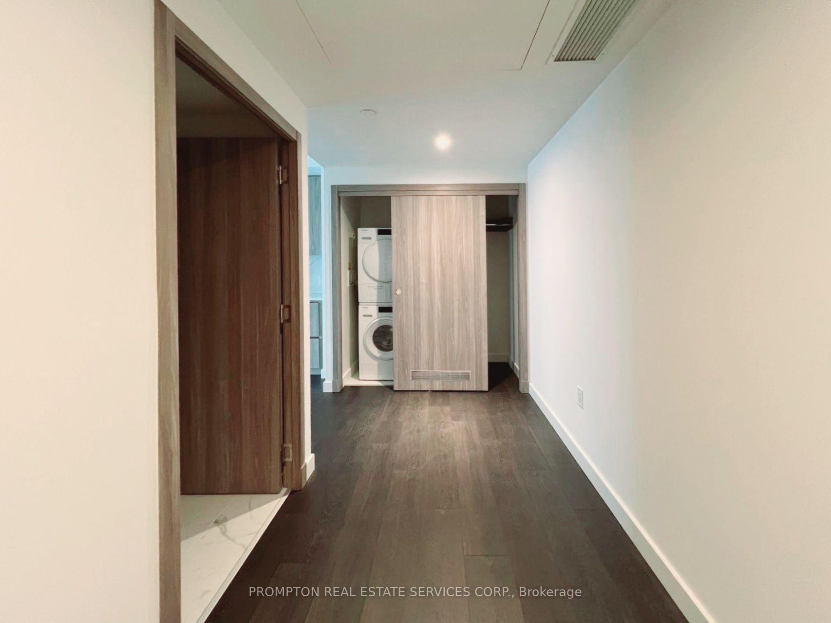 Photo 9 of Unit 915, 27 McMahon Drive, North York, Bayview Village — HOMEH