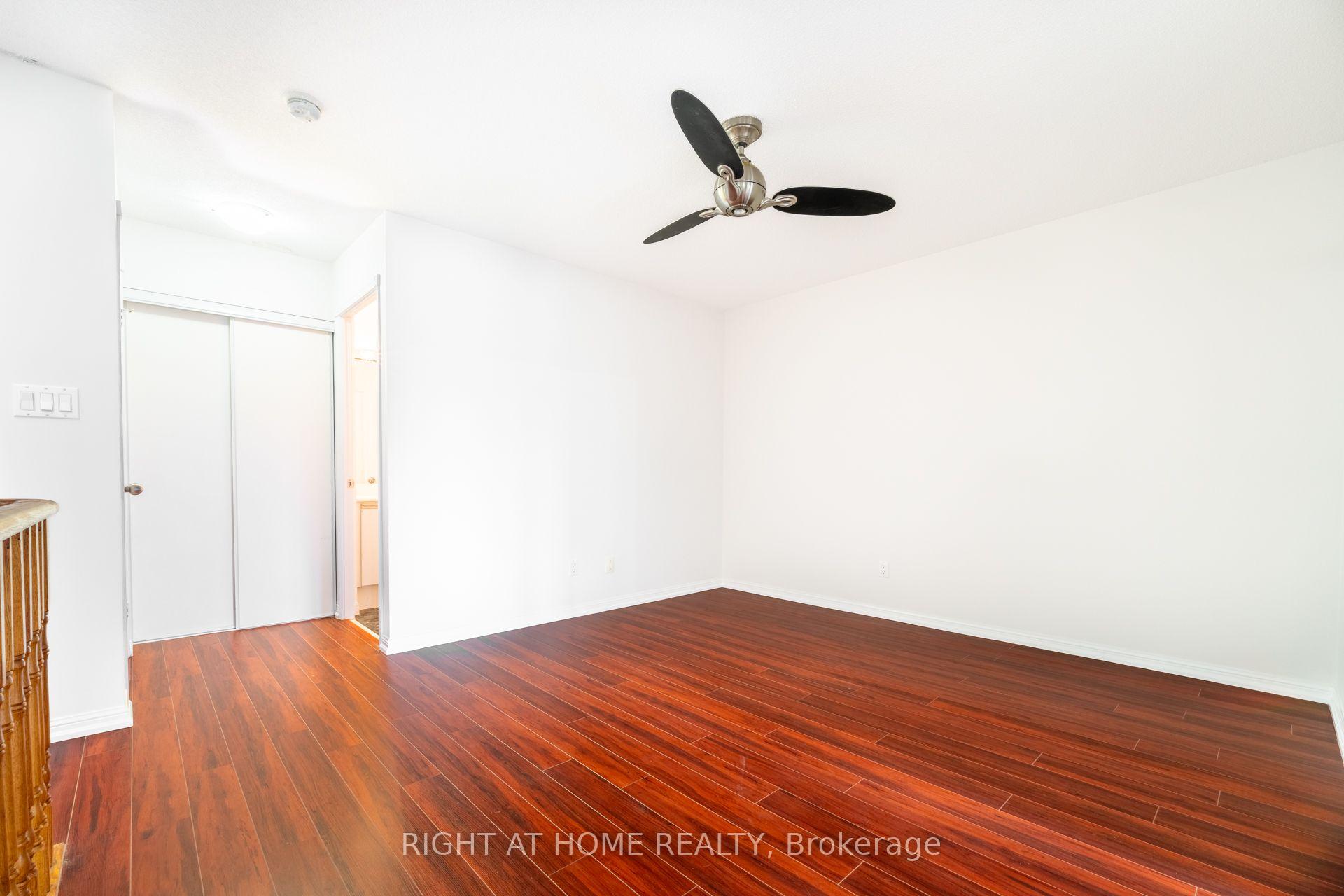 Photo 11 of 220 Grandview Way, North York, Willowdale East — HOMEH
