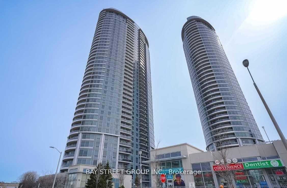 Front of Unit 3622, 135 Village Green Square