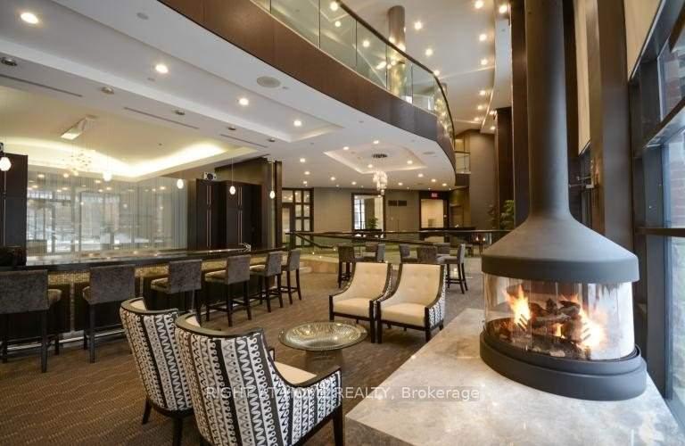 Photo 12 of Unit 1008, 23 Sheppard Avenue E, North York, Willowdale East — HOMEH