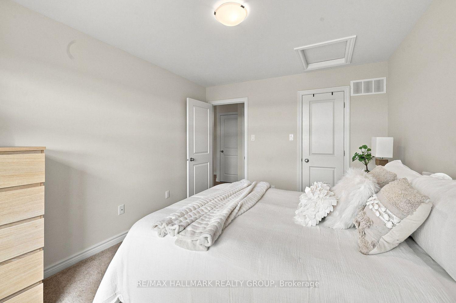Photo 21 of 881 Couloir Road, Ottawa, Mer Bleue/Bradley Estates/Anderson Park — HOMEH