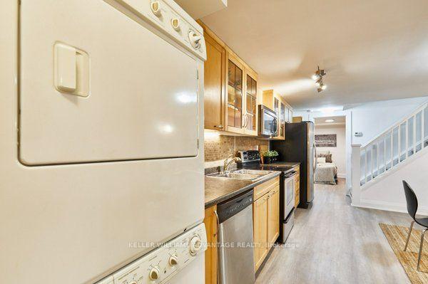 Photo 8 of Unit 1, 46 Elmer Avenue, Toronto, The Beaches — HOMEH