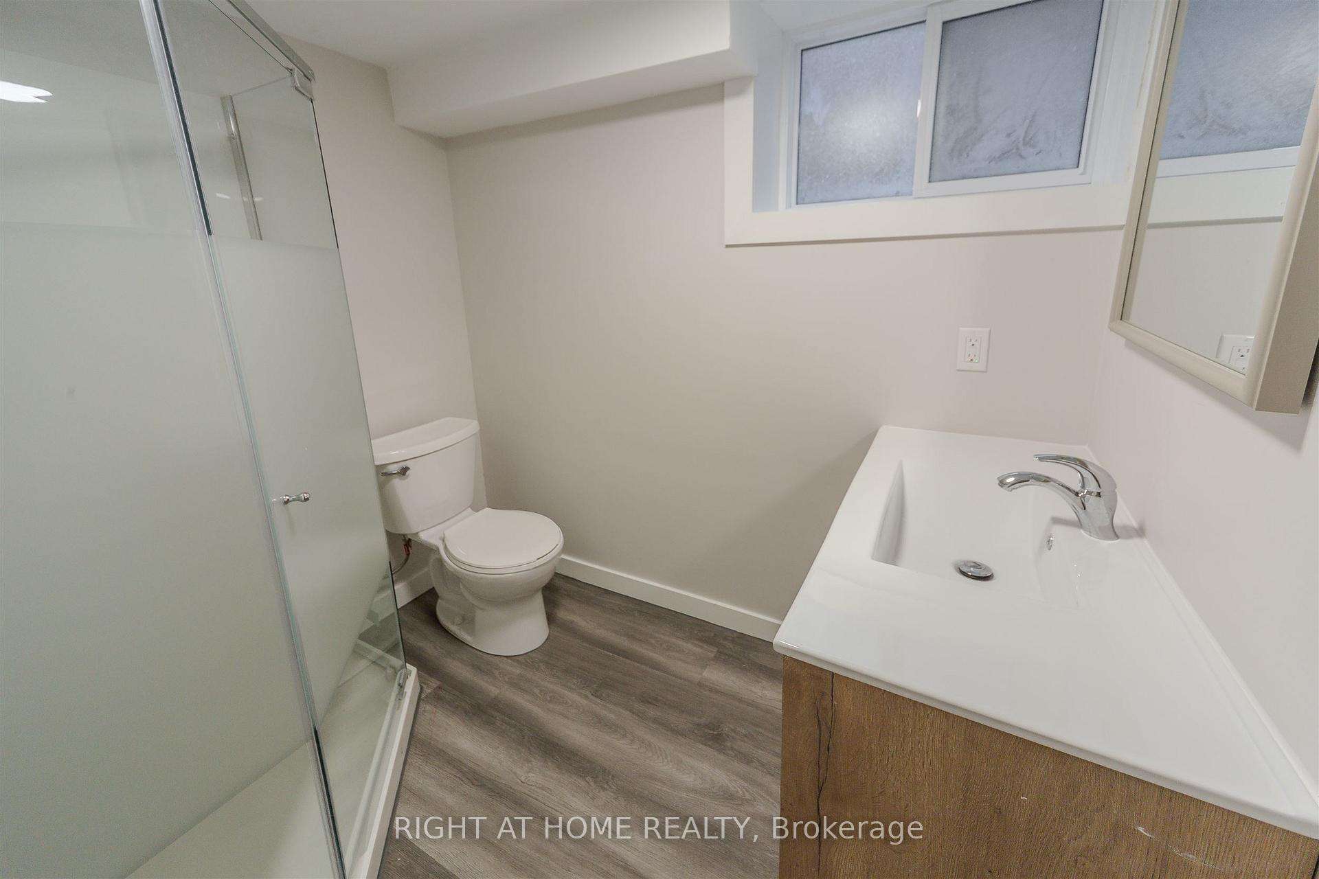 Photo 19 of 15 Elford Boulevard, Etobicoke, Stonegate-Queensway — HOMEH