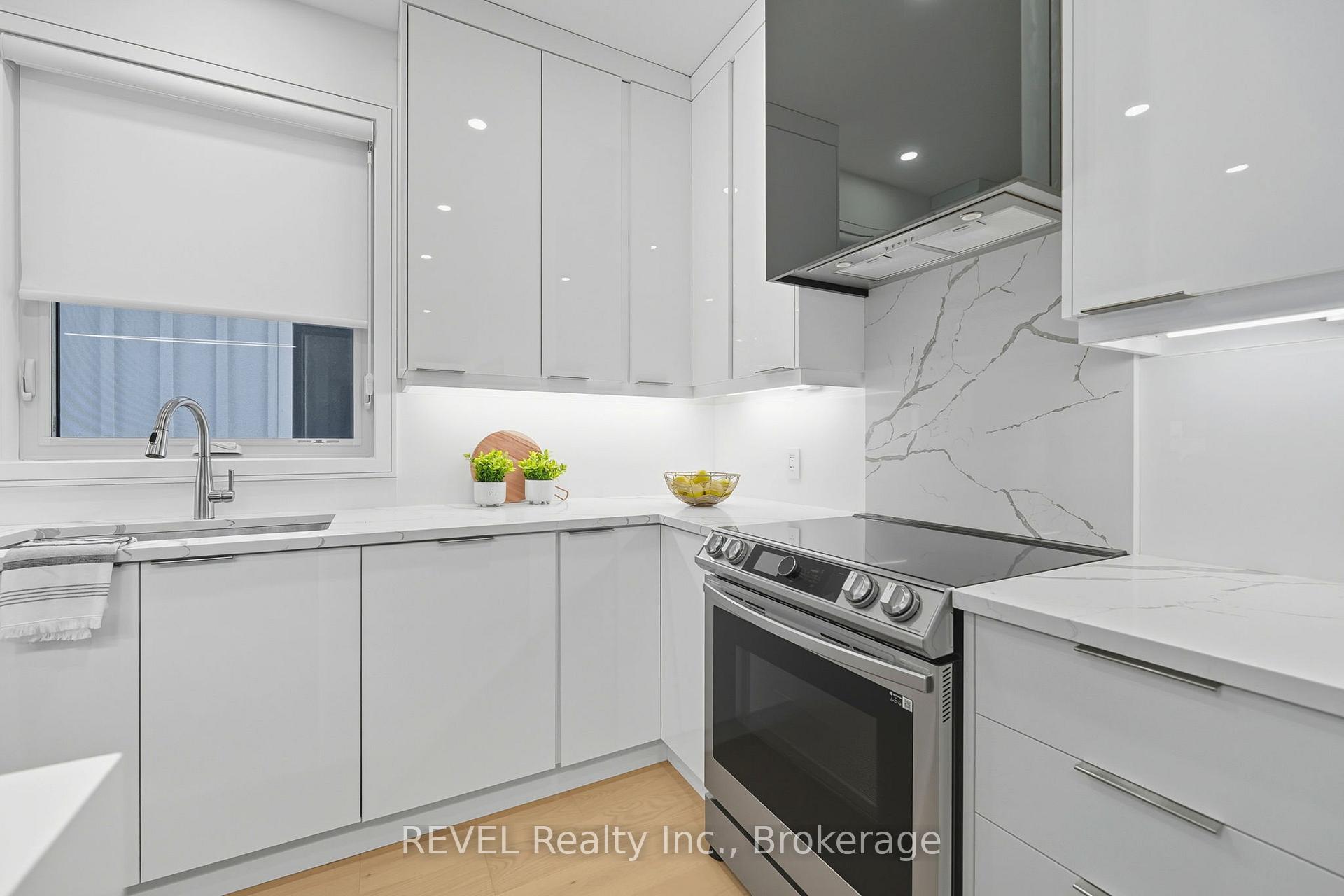 Photo 21 of 40 Ivy Crescent, Thorold, Confederation Heights — HOMEH