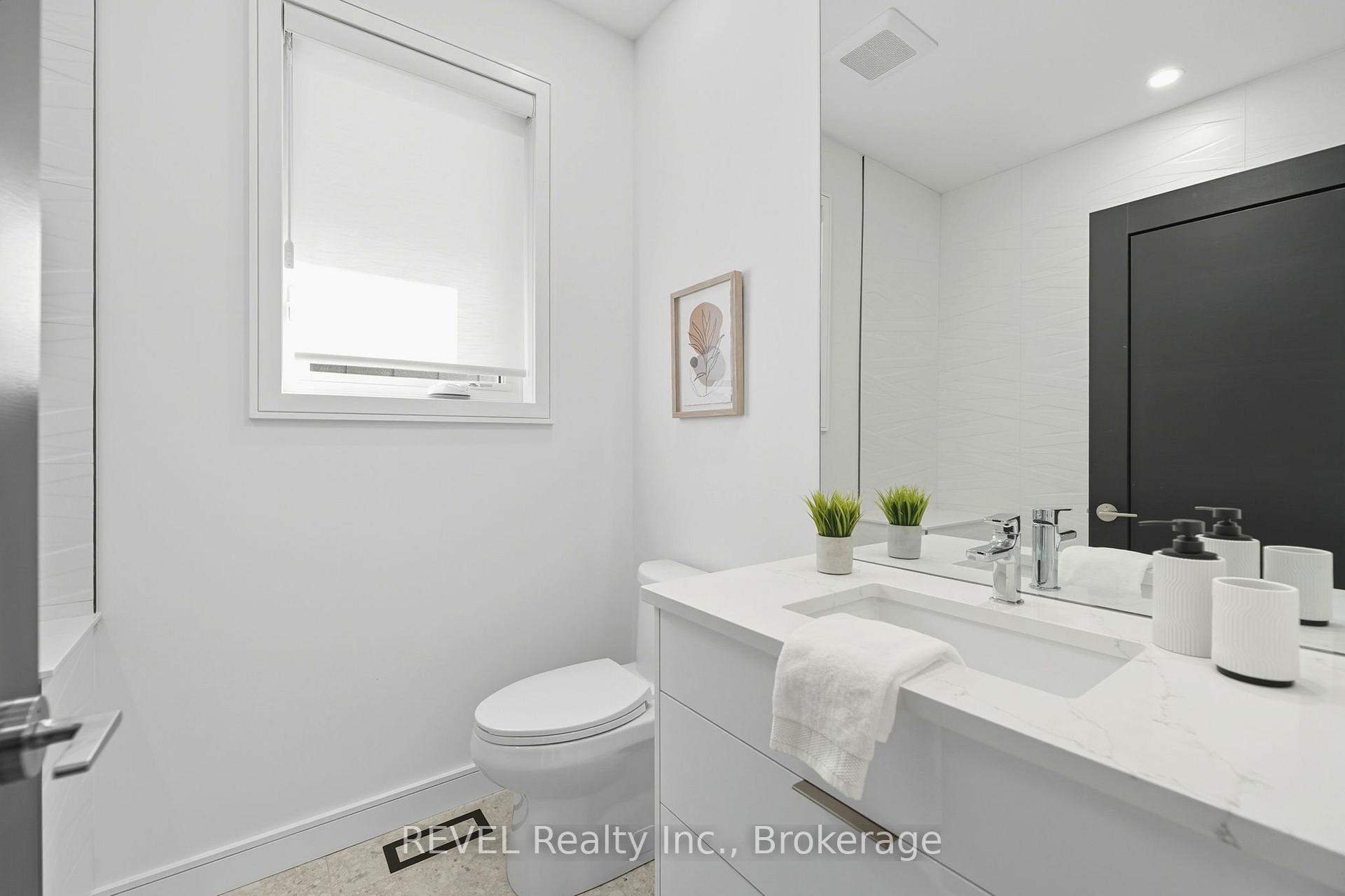 Photo 34 of 40 Ivy Crescent, Thorold, Confederation Heights — HOMEH