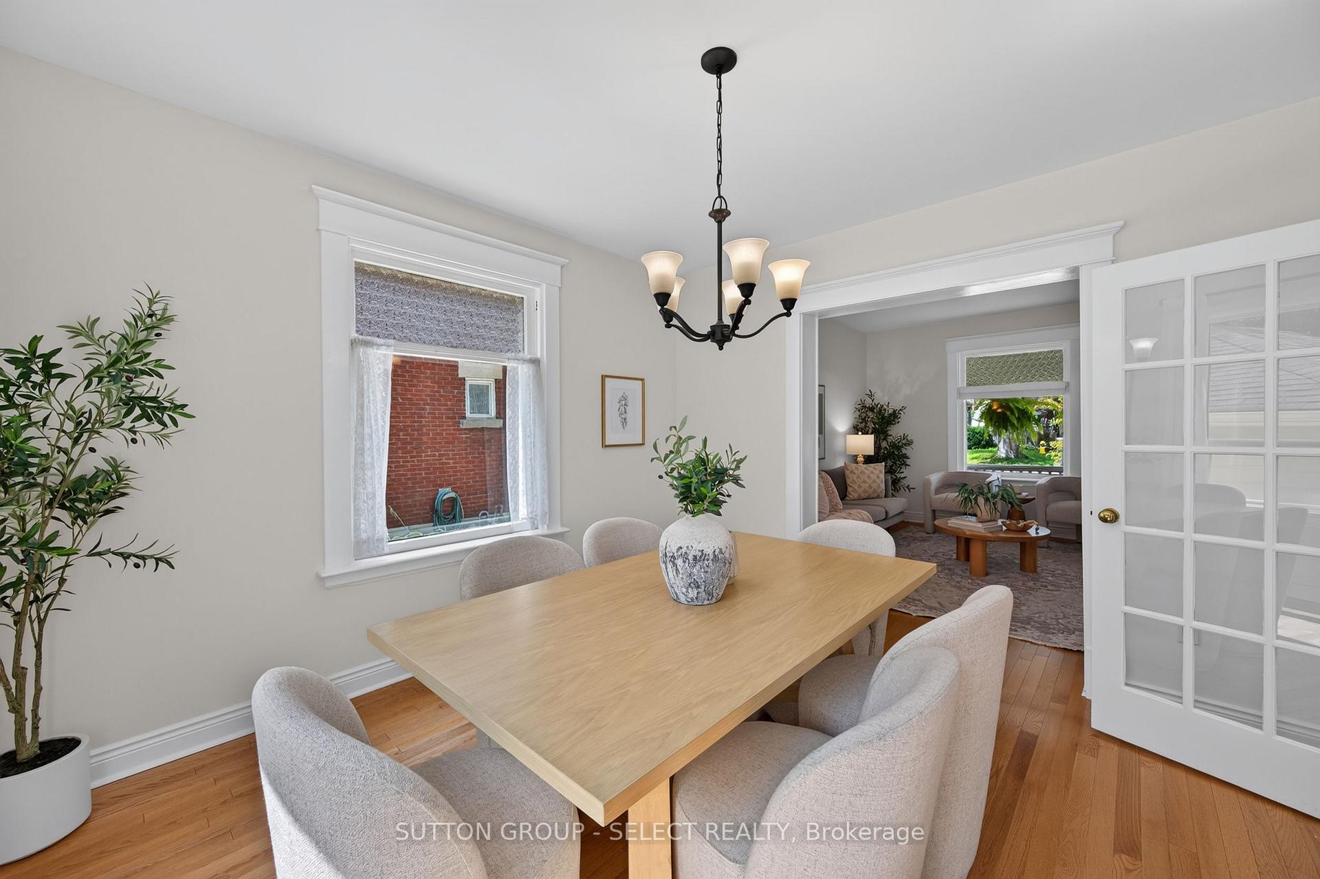 Photo 9 of 345 Tecumseh Avenue E, London, South F — HOMEH
