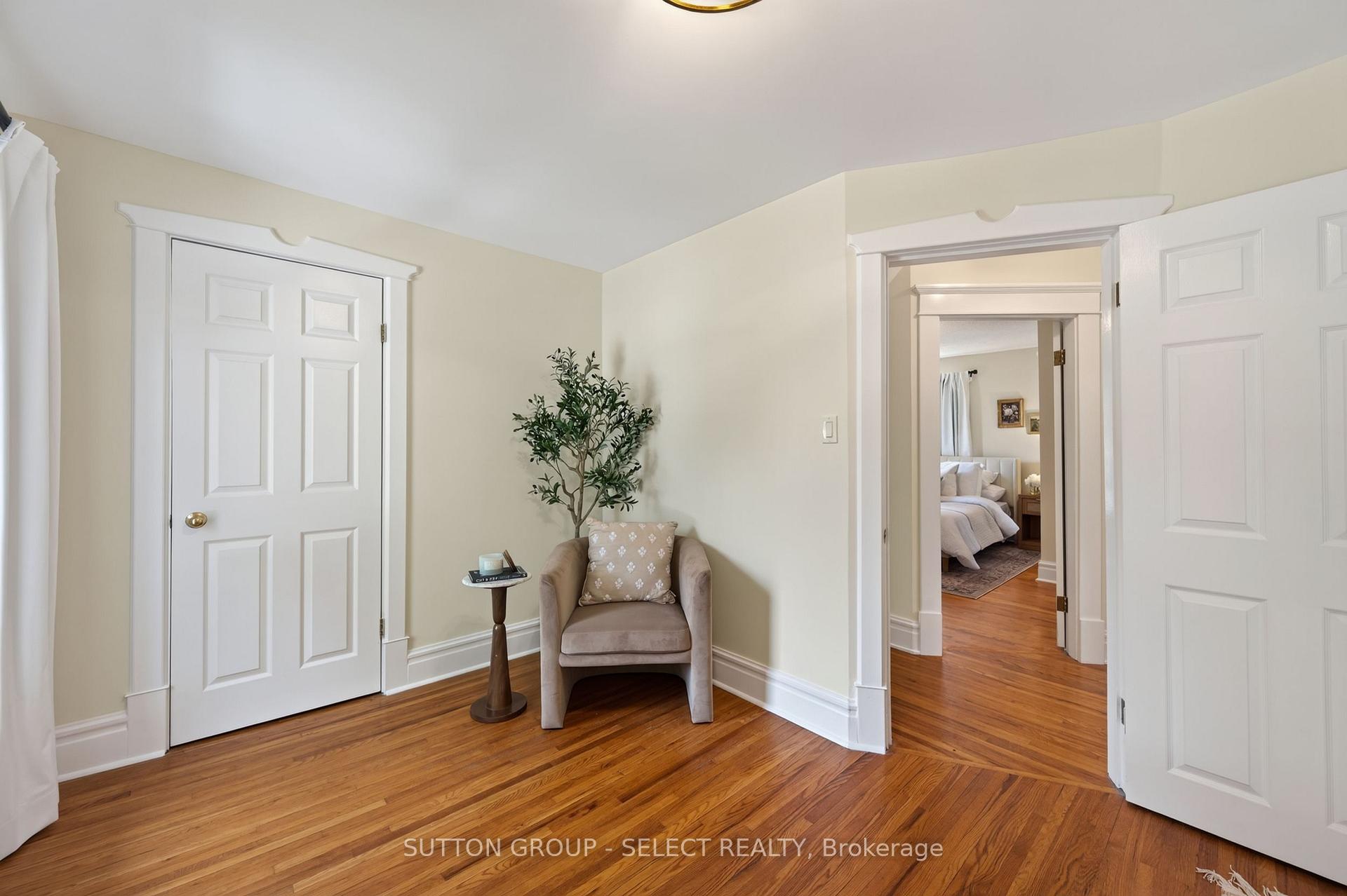 Photo 14 of 345 Tecumseh Avenue E, London, South F — HOMEH