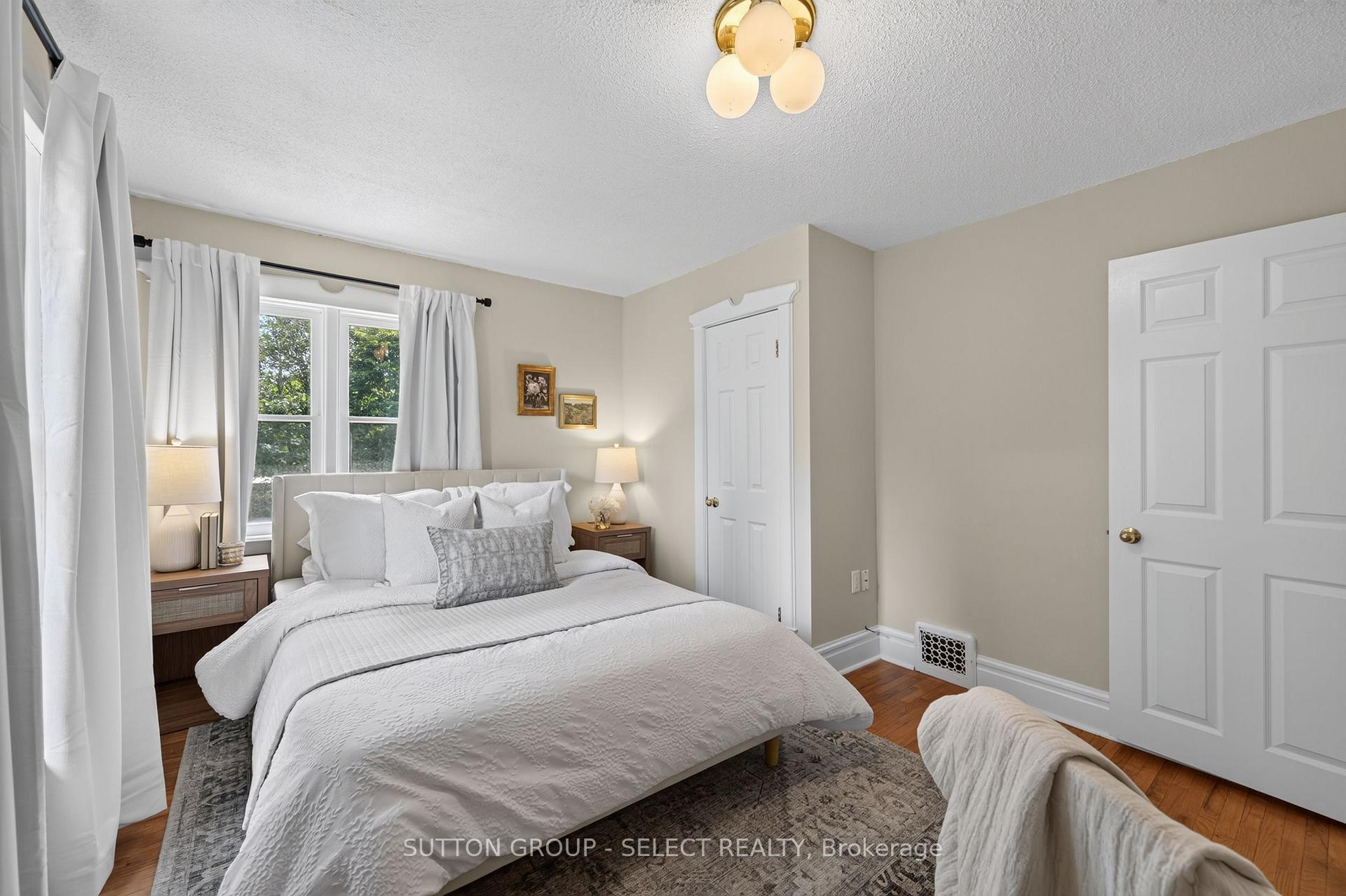 Photo 18 of 345 Tecumseh Avenue E, London, South F — HOMEH