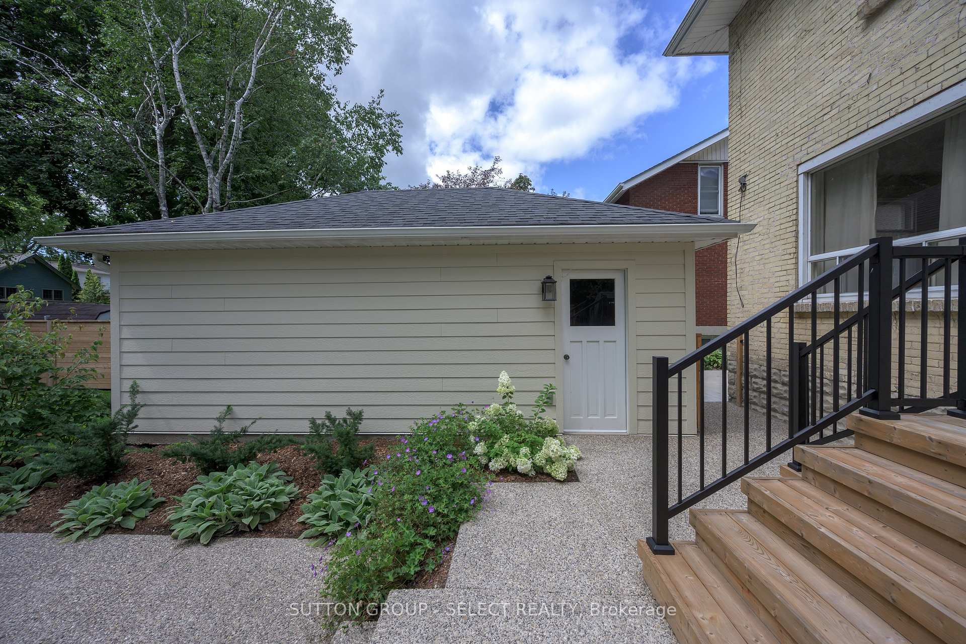 Photo 30 of 345 Tecumseh Avenue E, London, South F — HOMEH